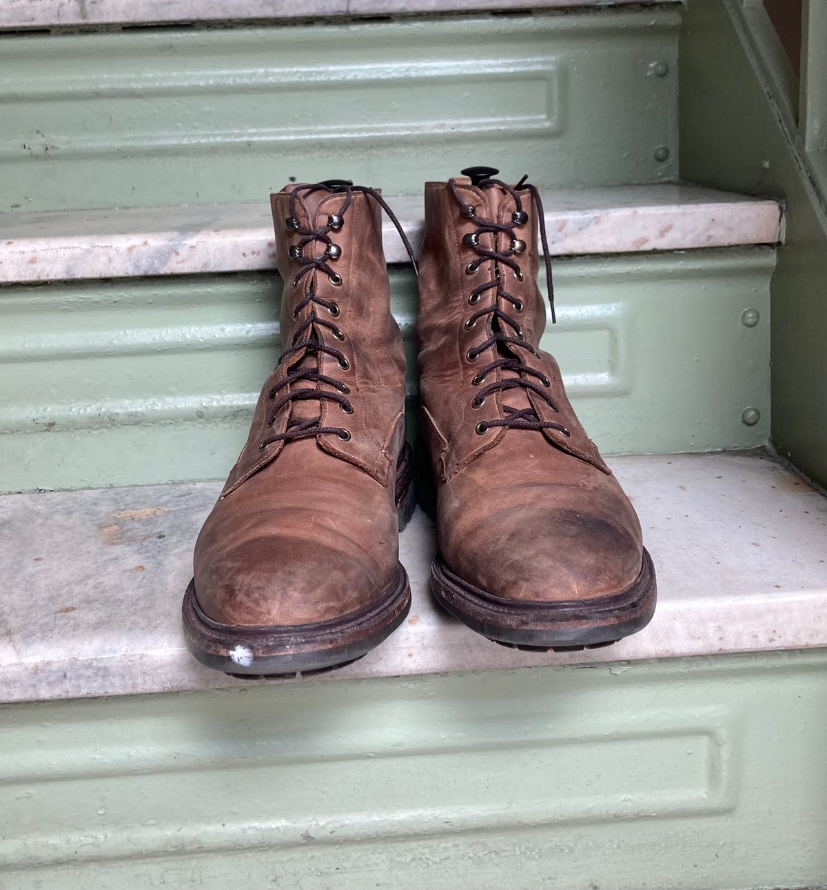 Photo by jamwithsam on April 4, 2023 of the Crockett & Jones Grizedale in Horween Bronze Oiled Sides.