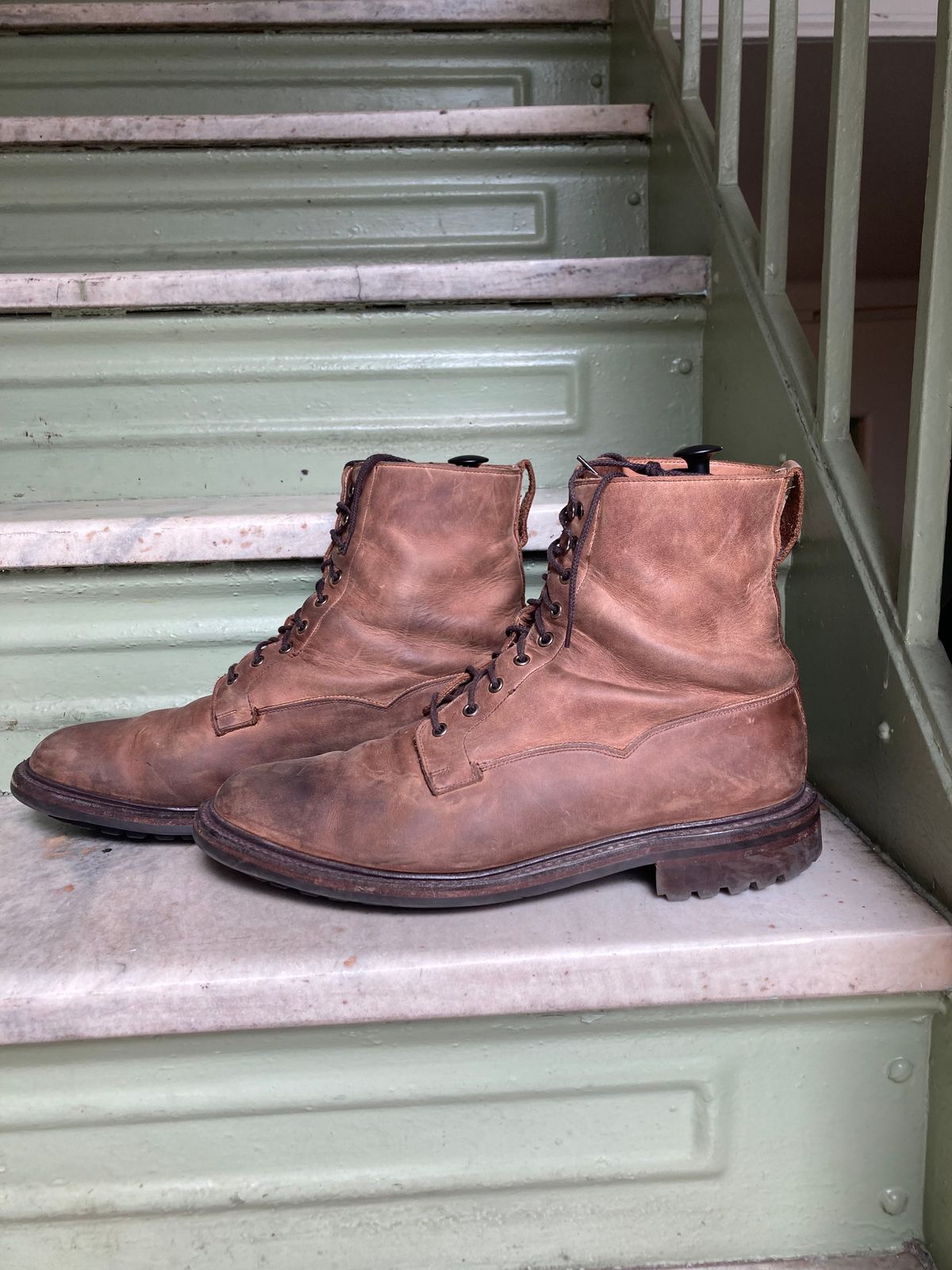 Photo by jamwithsam on April 4, 2023 of the Crockett & Jones Grizedale in Horween Bronze Oiled Sides.