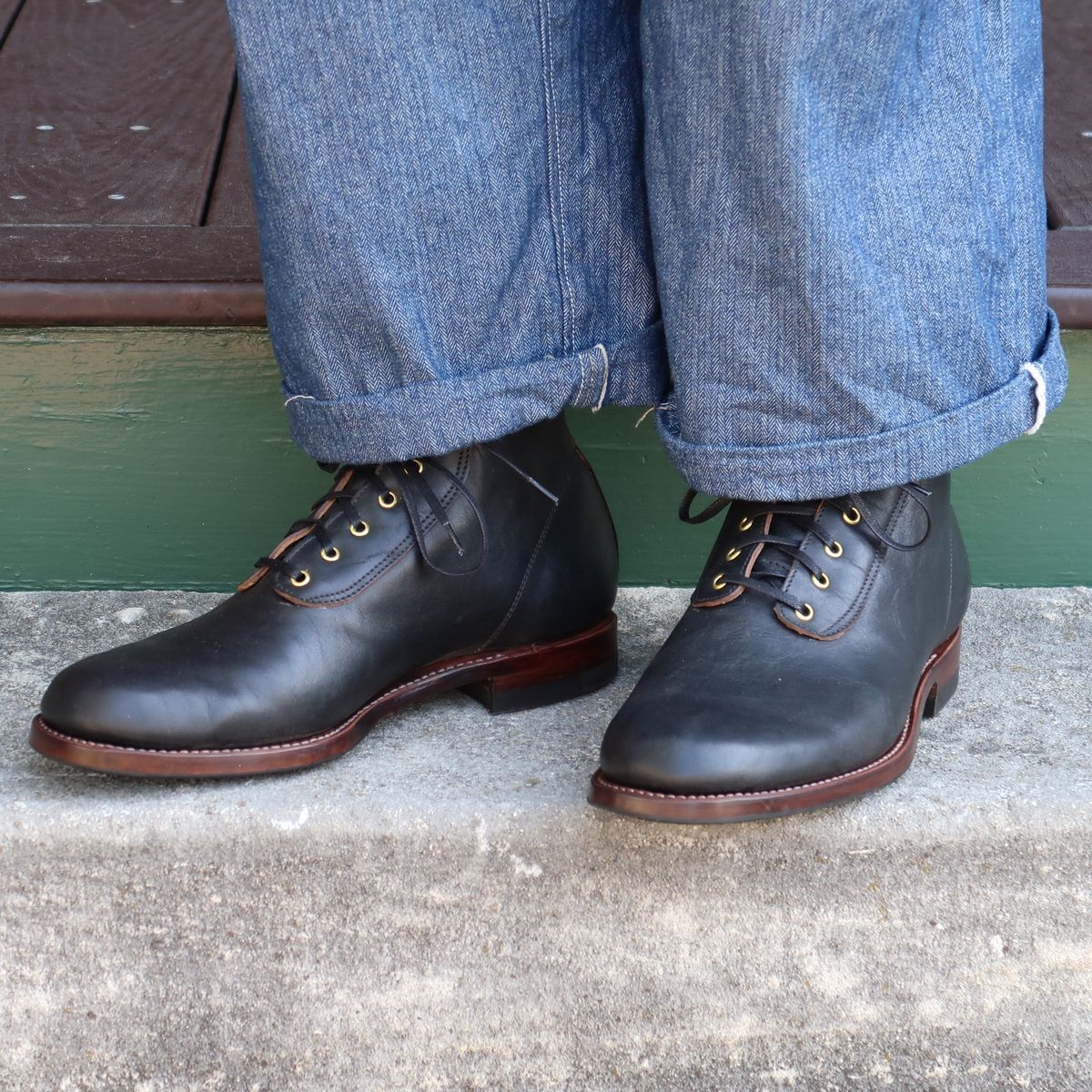 Photo by unsung on October 3, 2023 of the Unsung Prototype in Horween Black Wrangler Horsehide.