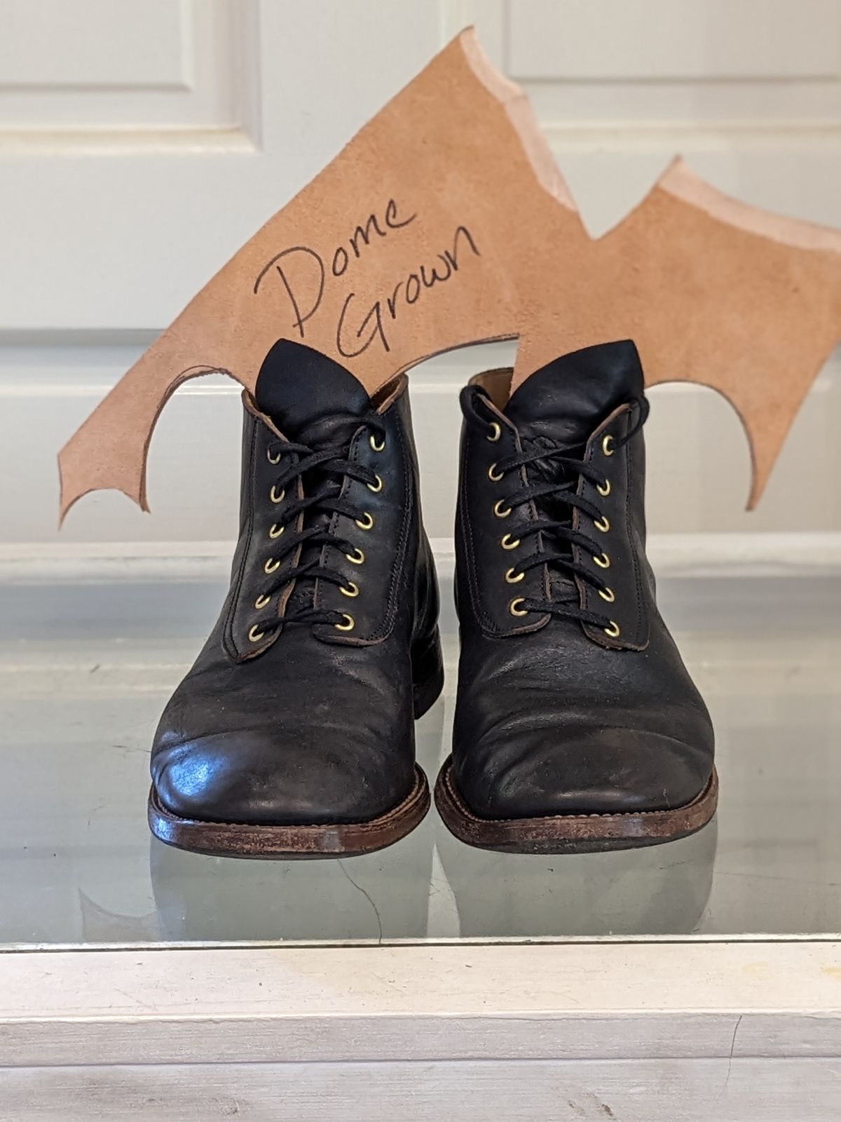 Photo by unsung on November 1, 2023 of the Unsung Prototype in Horween Black Wrangler Horsehide.