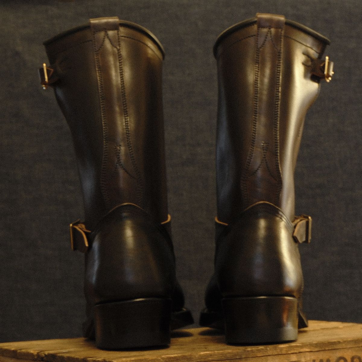 Photo by unsung on November 4, 2025 of the Unsung U 22-2 Engineer Boot in Maryam Black Horsebutt.