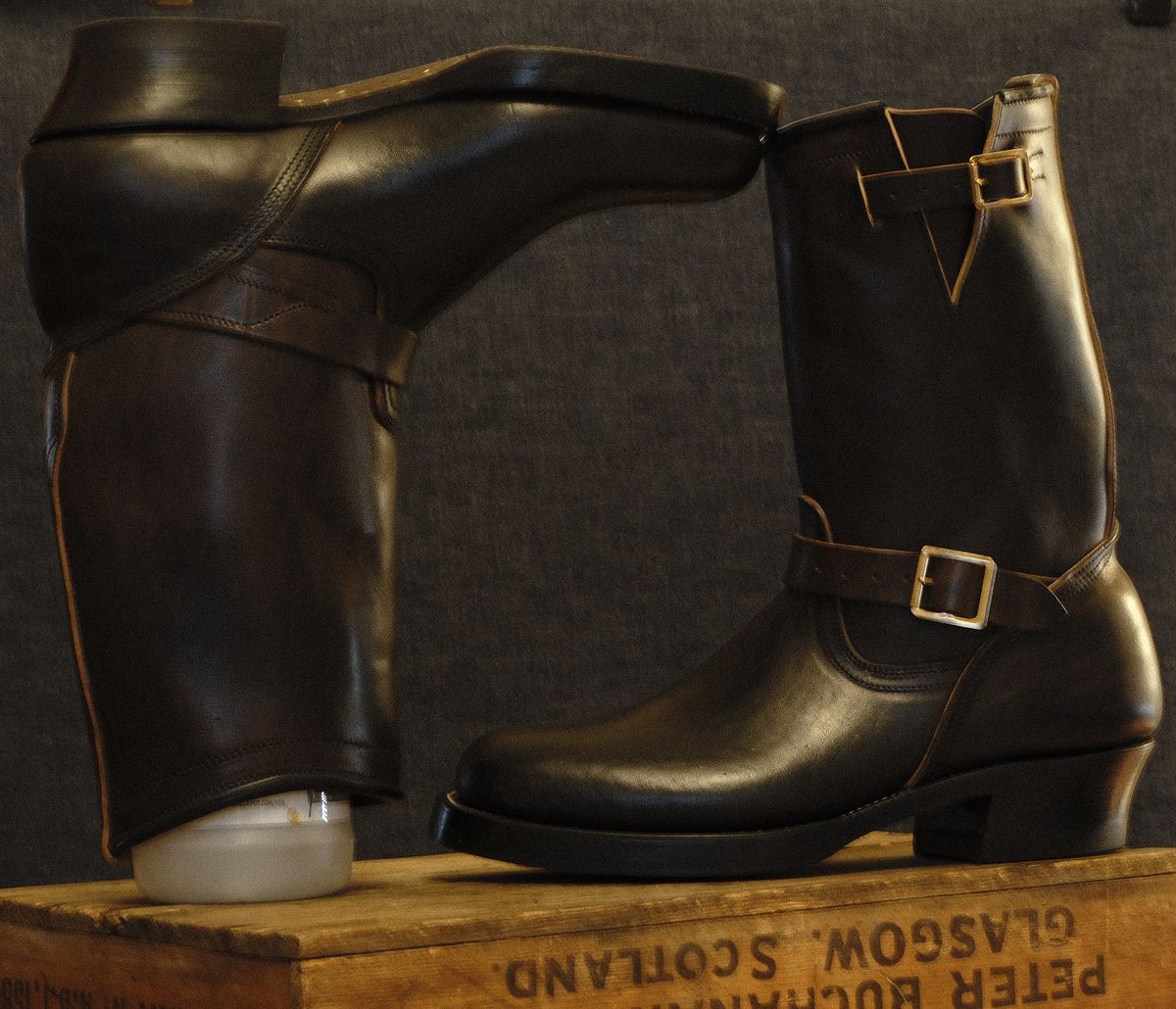 Photo by unsung on November 4, 2025 of the Unsung U 22-2 Engineer Boot in Maryam Black Horsebutt.