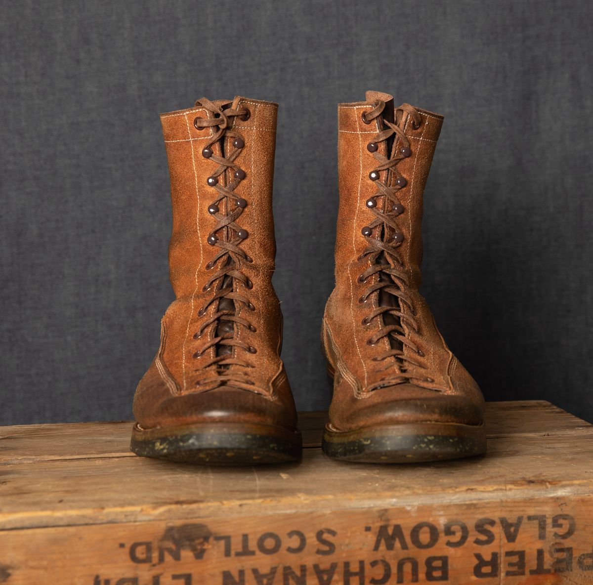 Photo by unsung on April 3, 2025 of the Unsung Prototype LTT in Horween Natural Waxed Flesh.