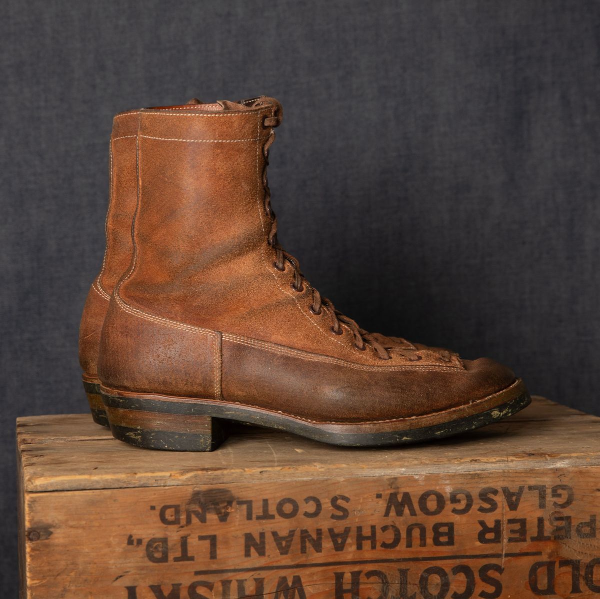 Photo by unsung on April 3, 2025 of the Unsung Prototype LTT in Horween Natural Waxed Flesh.