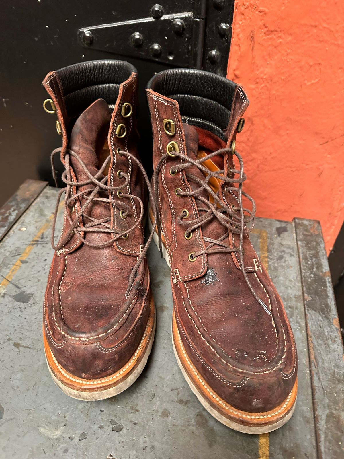 Photo by TSF415 on November 5, 2022 of the Grant Stone Field Boot in C.F. Stead Dark Burgundy Classic Kudu.