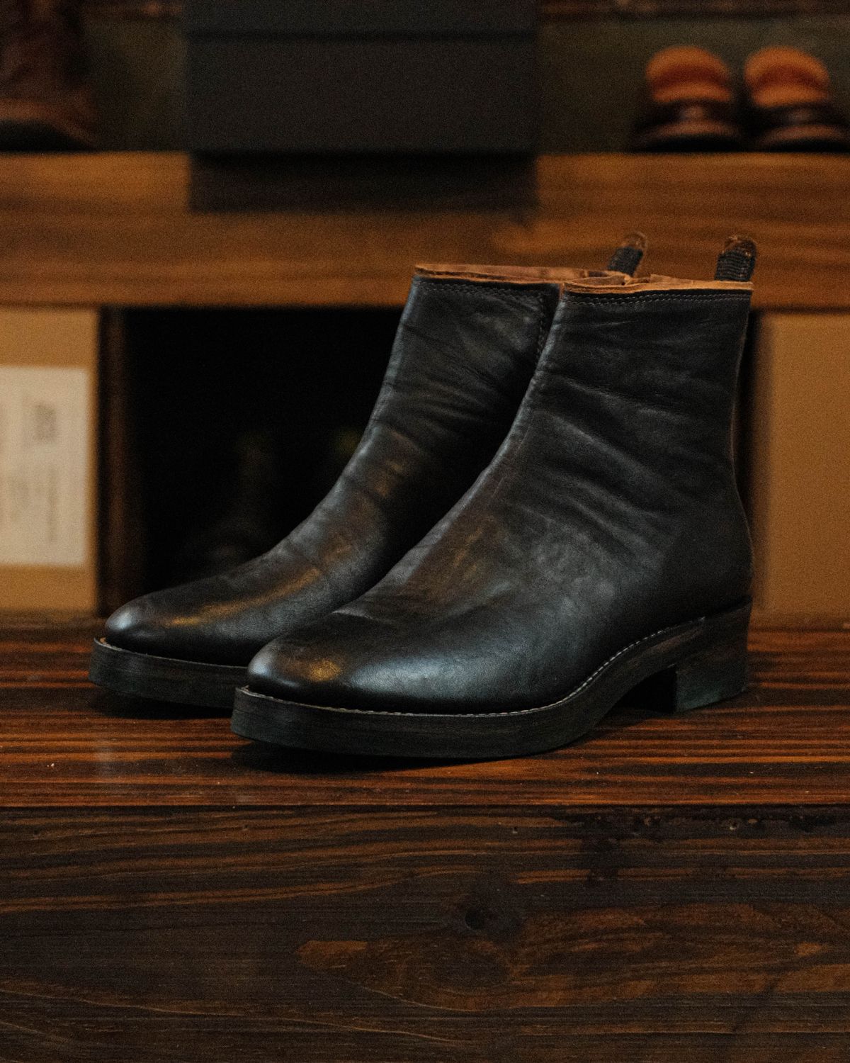Photo by akito on October 1, 2024 of the Akito Wholecut Side Zip in Prime Asia.