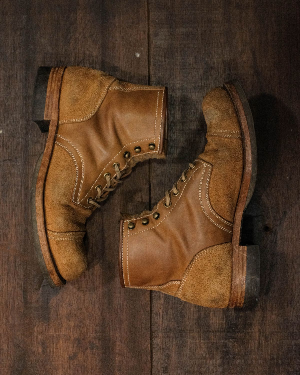Photo by akito on January 3, 2024 of the Akito Heritage Boots in Unknown Leather.