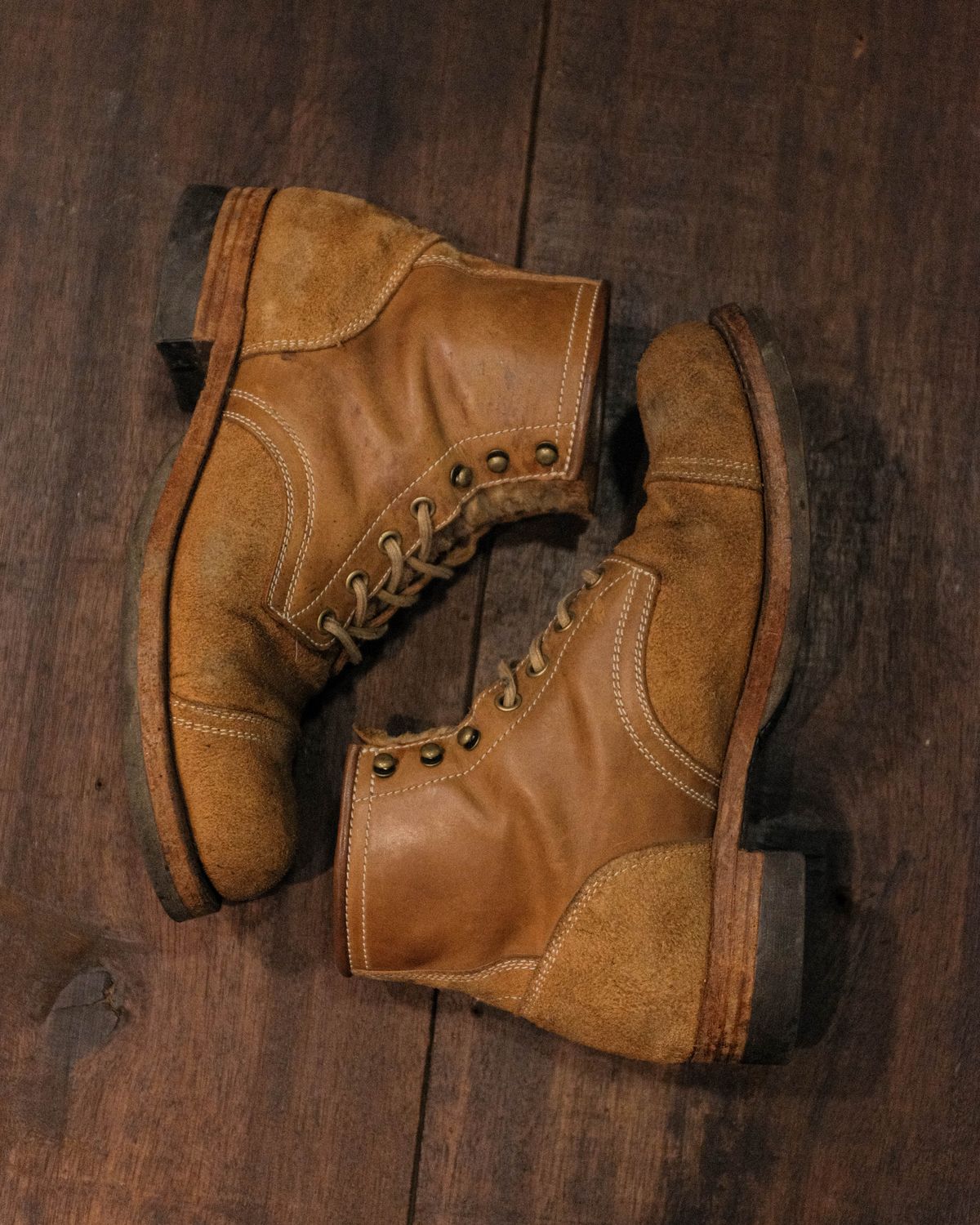 Photo by akito on February 1, 2024 of the Akito Heritage Boots in Unknown Leather.
