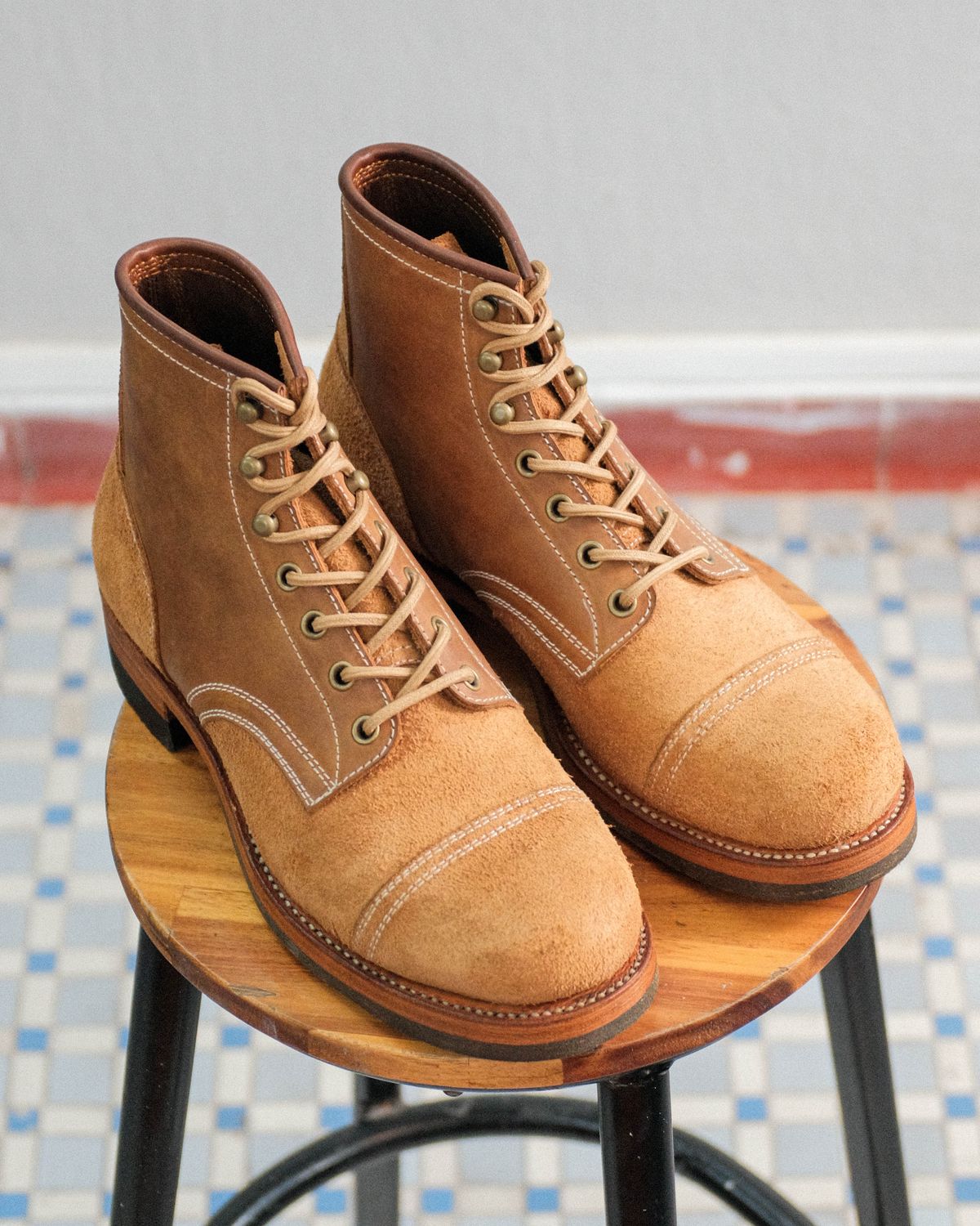 Photo by akito on October 1, 2023 of the Akito Heritage Boots in Unknown Leather.