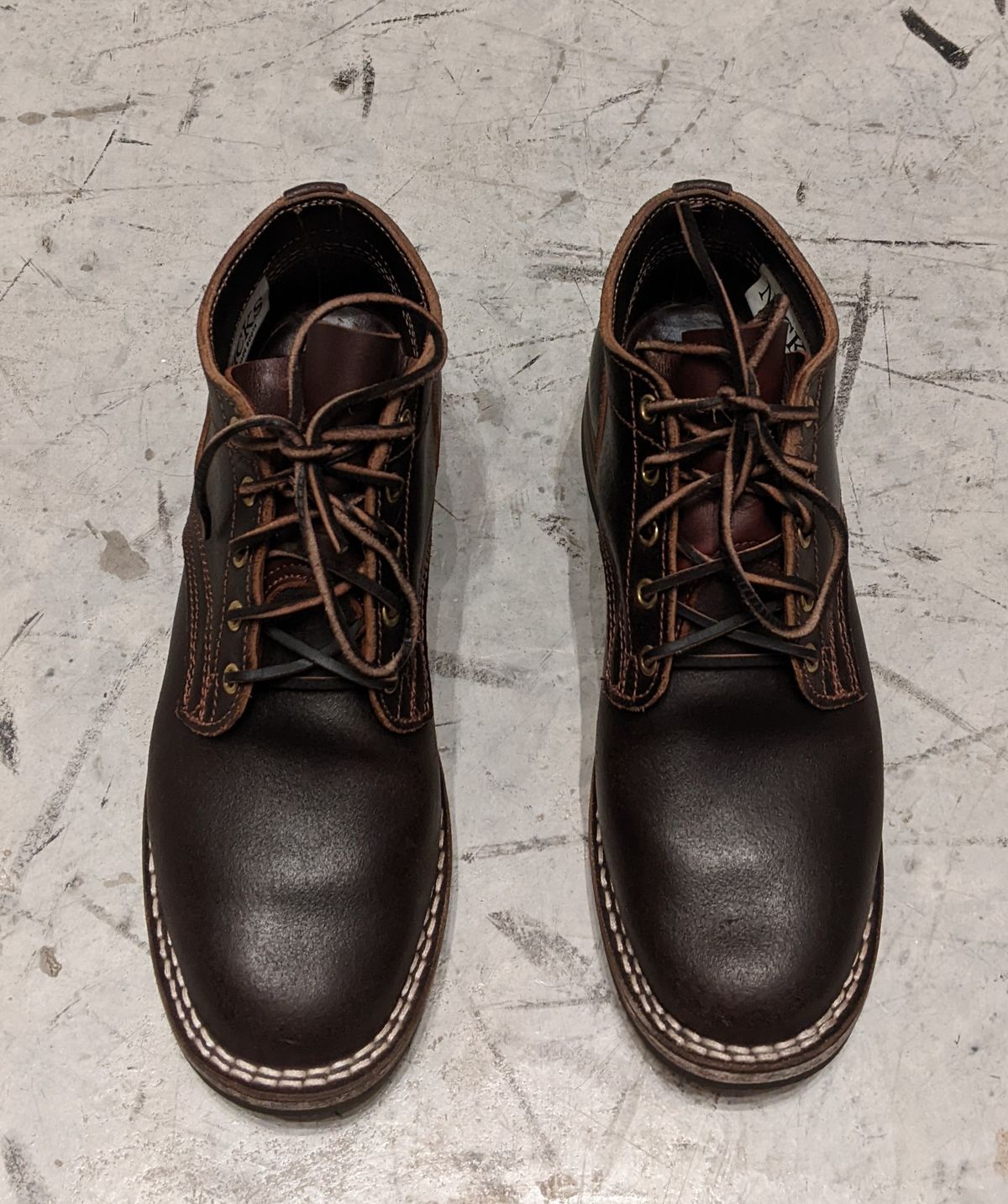 Photo by DonDiego on January 4, 2023 of the Nicks Comstock in Horween Brown Waxed Flesh.