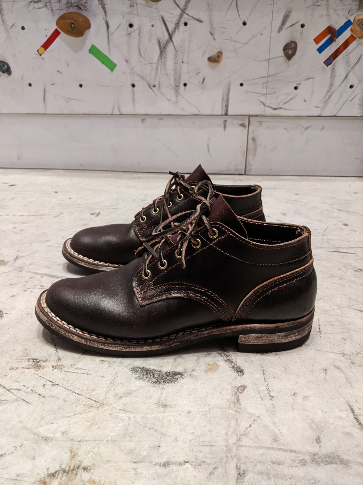 Photo by DonDiego on February 6, 2023 of the Nicks Comstock in Horween Brown Waxed Flesh.