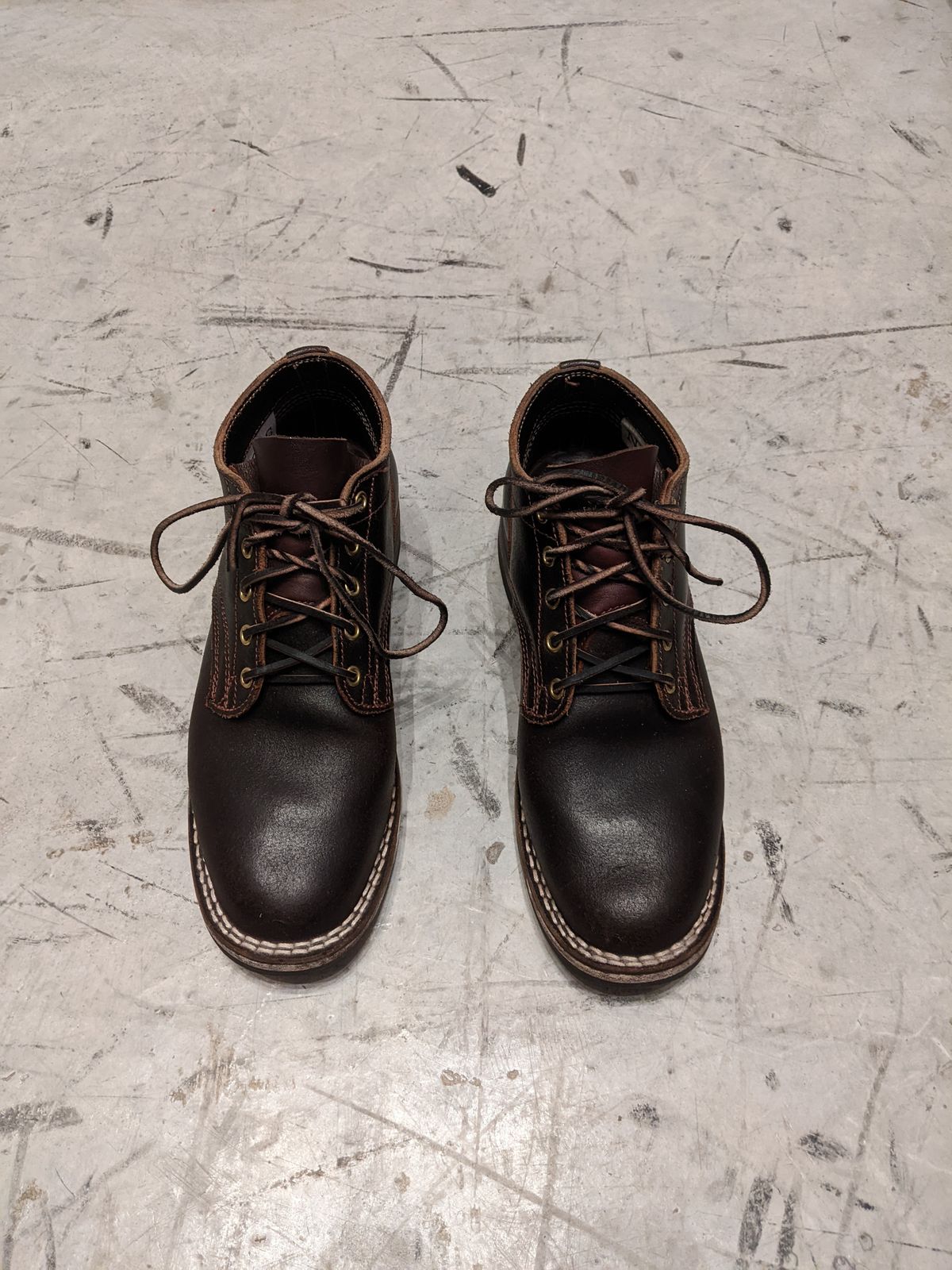 Photo by DonDiego on February 6, 2023 of the Nicks Comstock in Horween Brown Waxed Flesh.