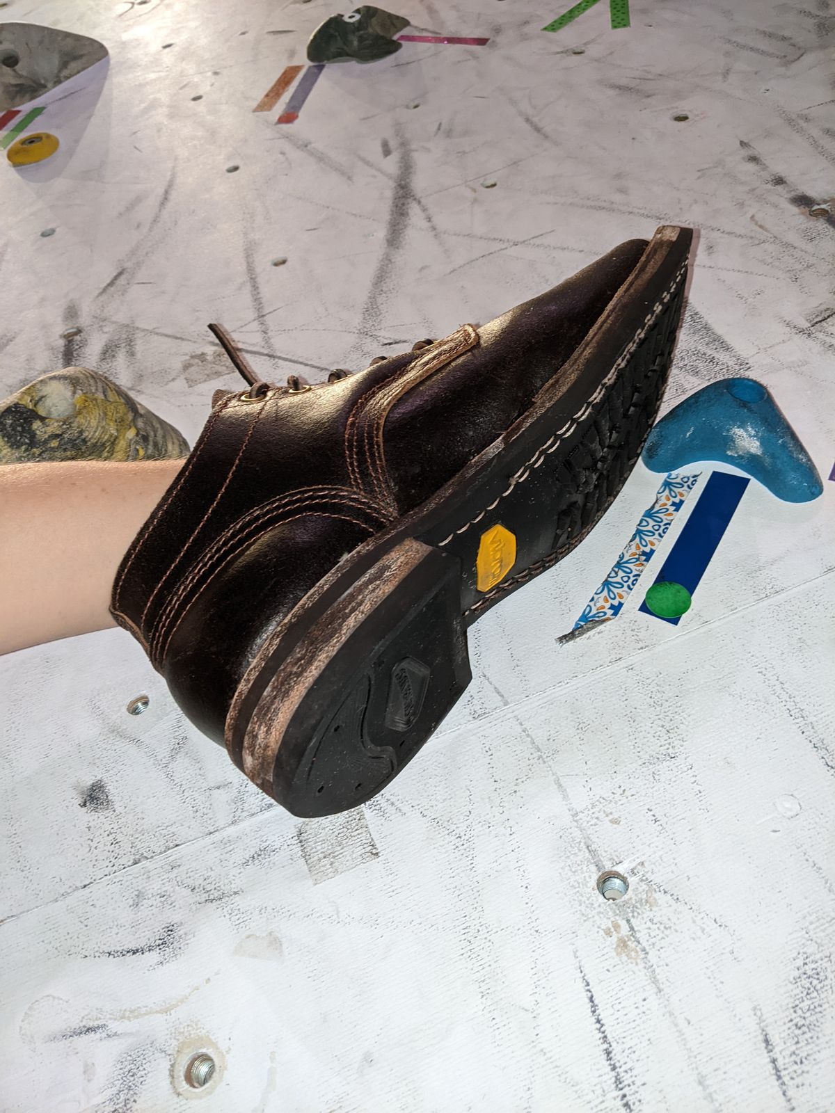 Photo by DonDiego on March 6, 2023 of the Nicks Comstock in Horween Brown Waxed Flesh.