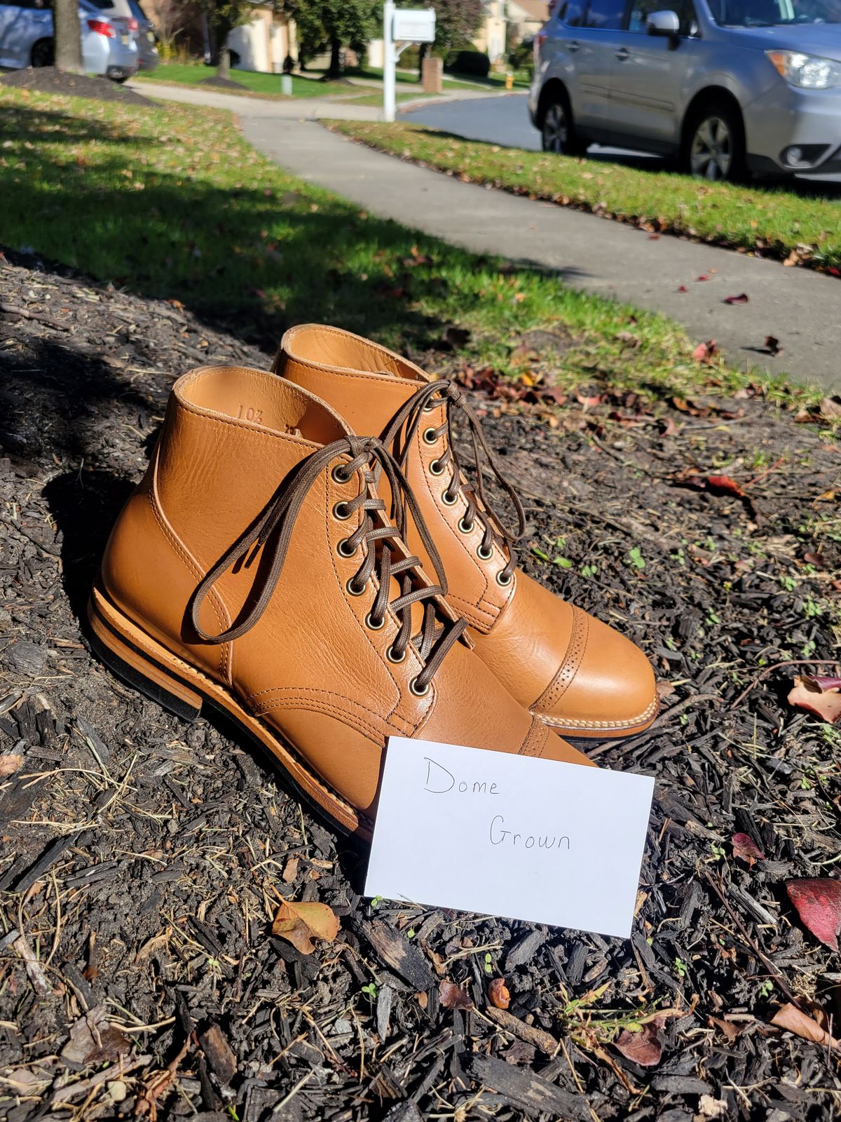 Photo by drdrakeramoray on November 2, 2023 of the Viberg Service Boot BCT in Horween Bourbon Horsebutt.