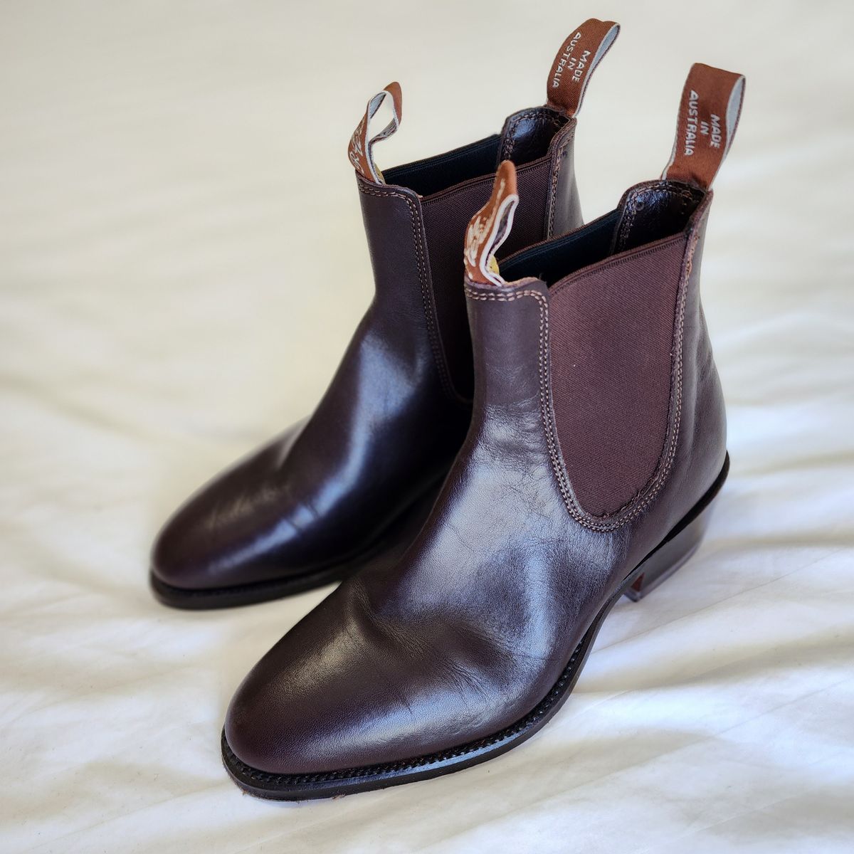 Photo by Littlewood555 on January 5, 2024 of the R.M. Williams Lady Yearling Boot in Chestnut Yearling.