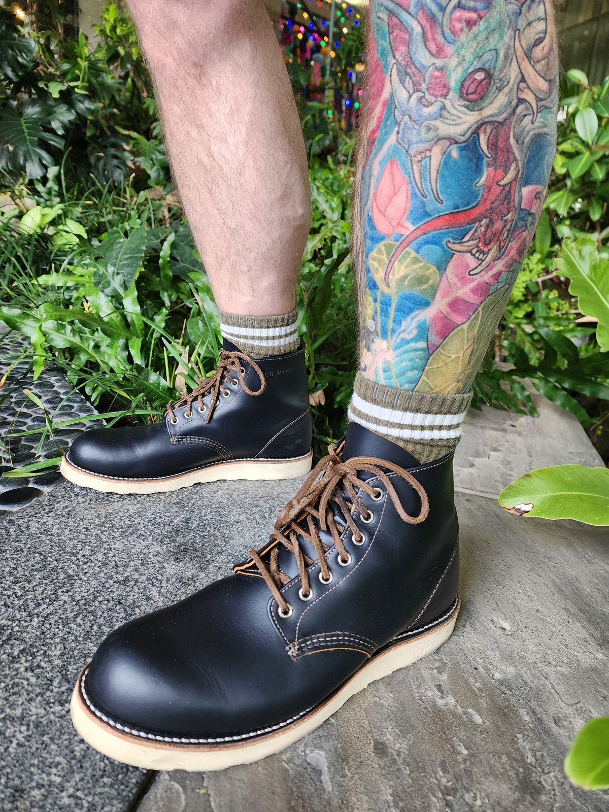 Photo by Littlewood555 on October 7, 2024 of the Red Wing 9870 in S.B. Foot Black Klondike.