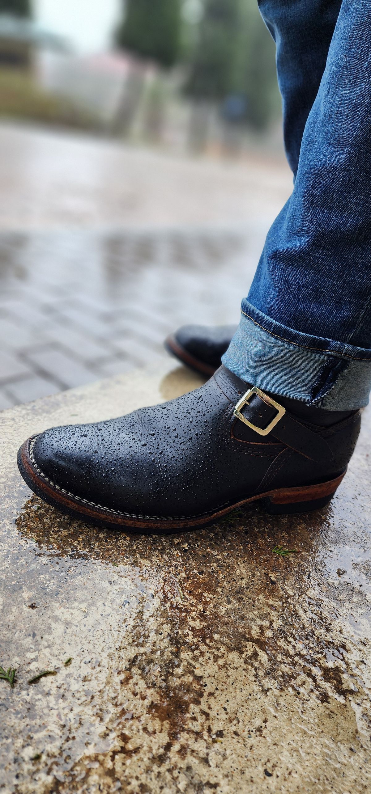 Photo by Littlewood555 on March 5, 2024 of the Wesco Mister Lou in Horween Black Chromexcel Horsehide.