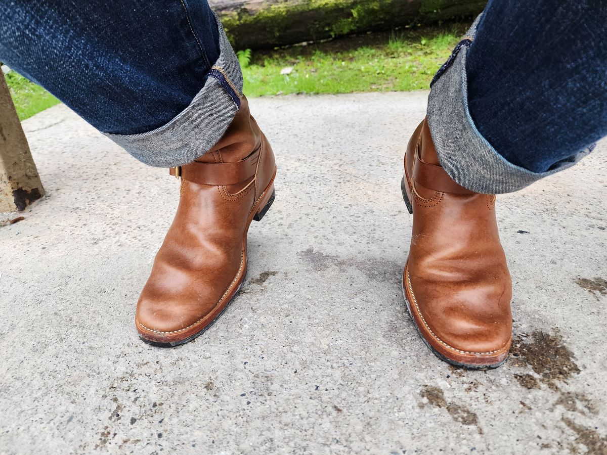 Photo by Littlewood555 on November 5, 2024 of the Briselblack The Keeper 'Type 2' Engineer Boot in Maryam Toscanello Horsebutt.