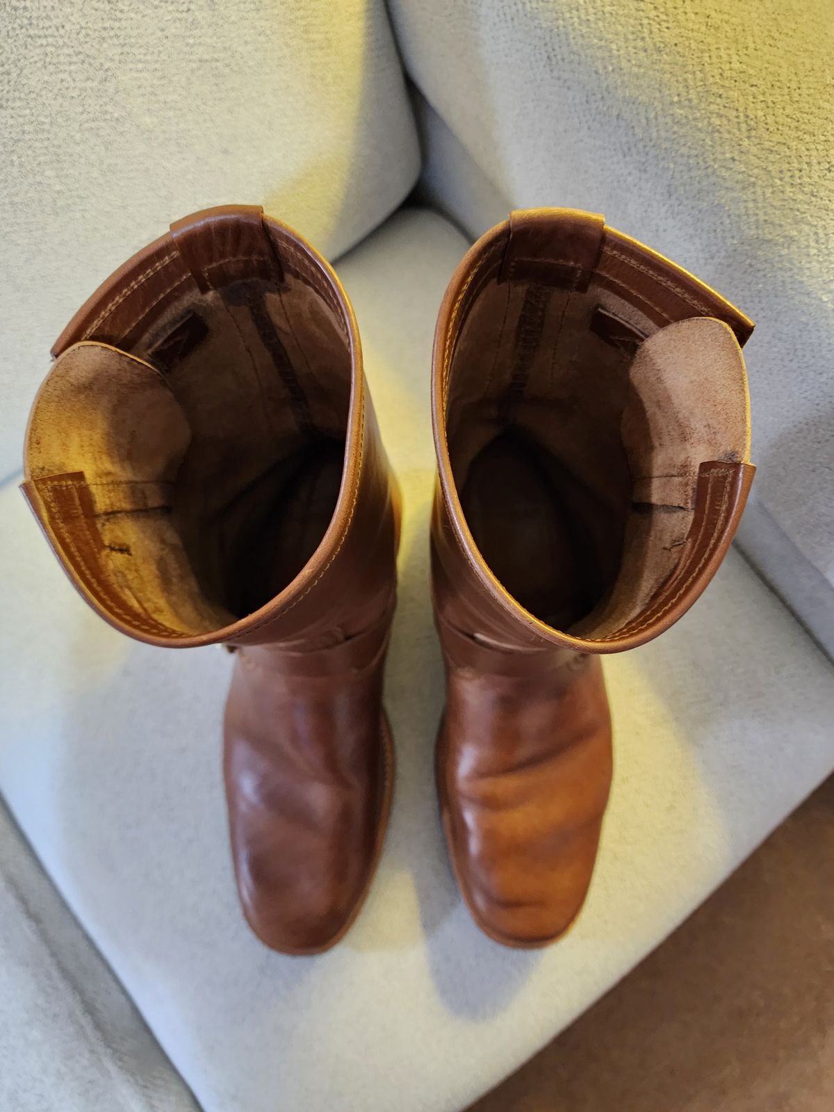 Photo by Littlewood555 on November 5, 2024 of the Briselblack The Keeper 'Type 2' Engineer Boot in Maryam Toscanello Horsebutt.