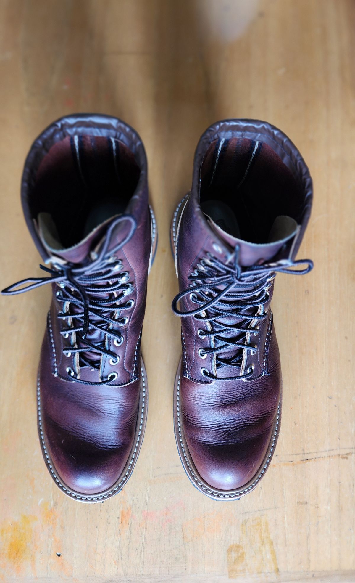 Photo by Littlewood555 on January 4, 2026 of the Red Wing 4585 120th Anniversary Logger Boot Briar Oil Slick in S.B. Foot Briar Oil Slick.