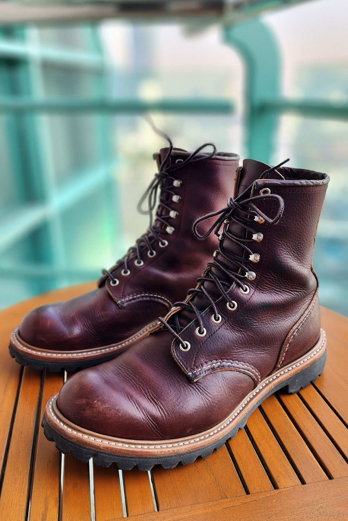 Photo by Littlewood555 on February 4, 2026 of the Red Wing 4585 120th Anniversary Logger Boot Briar Oil Slick in S.B. Foot Briar Oil Slick.