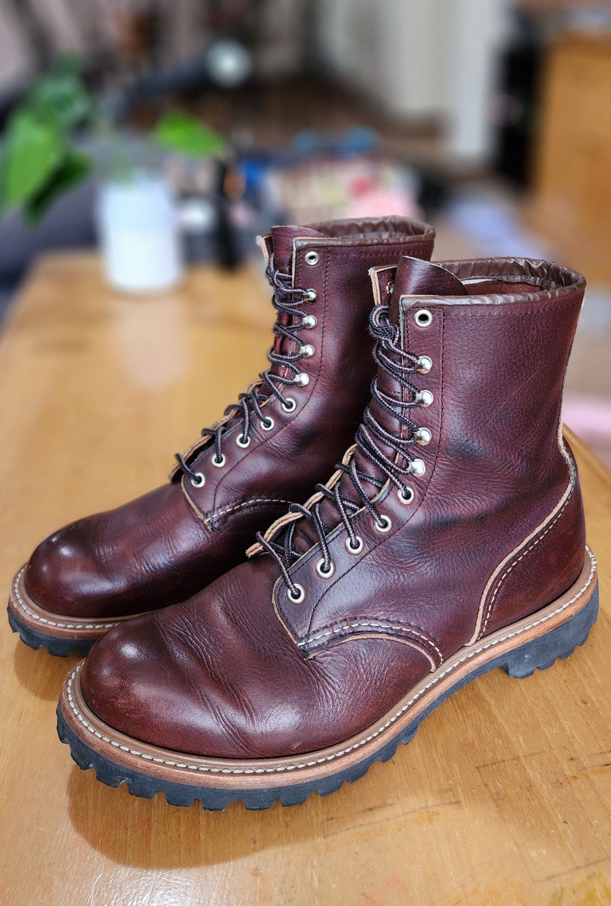 Photo by Littlewood555 on March 1, 2026 of the Red Wing 4585 120th Anniversary Logger Boot Briar Oil Slick in S.B. Foot Briar Oil Slick.