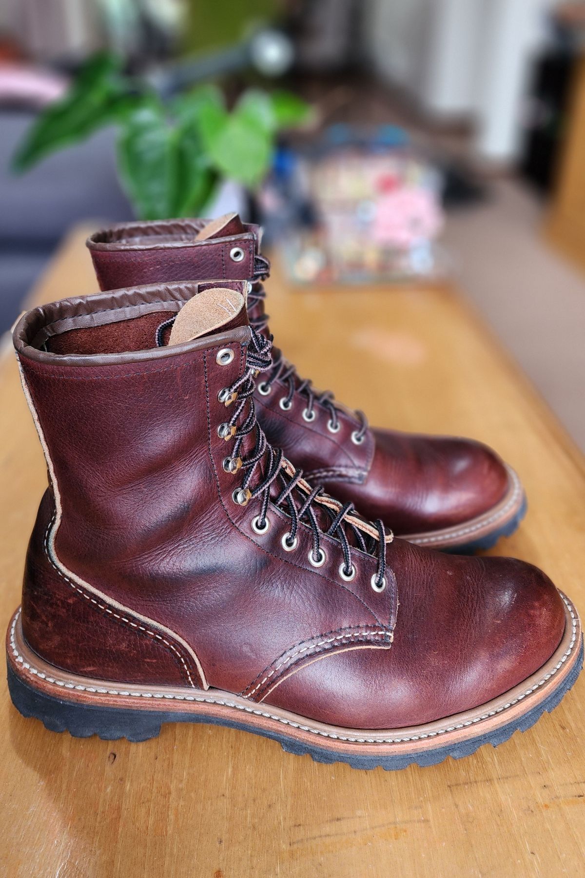 Photo by Littlewood555 on March 29, 2026 of the Red Wing 4585 120th Anniversary Logger Boot Briar Oil Slick in S.B. Foot Briar Oil Slick.