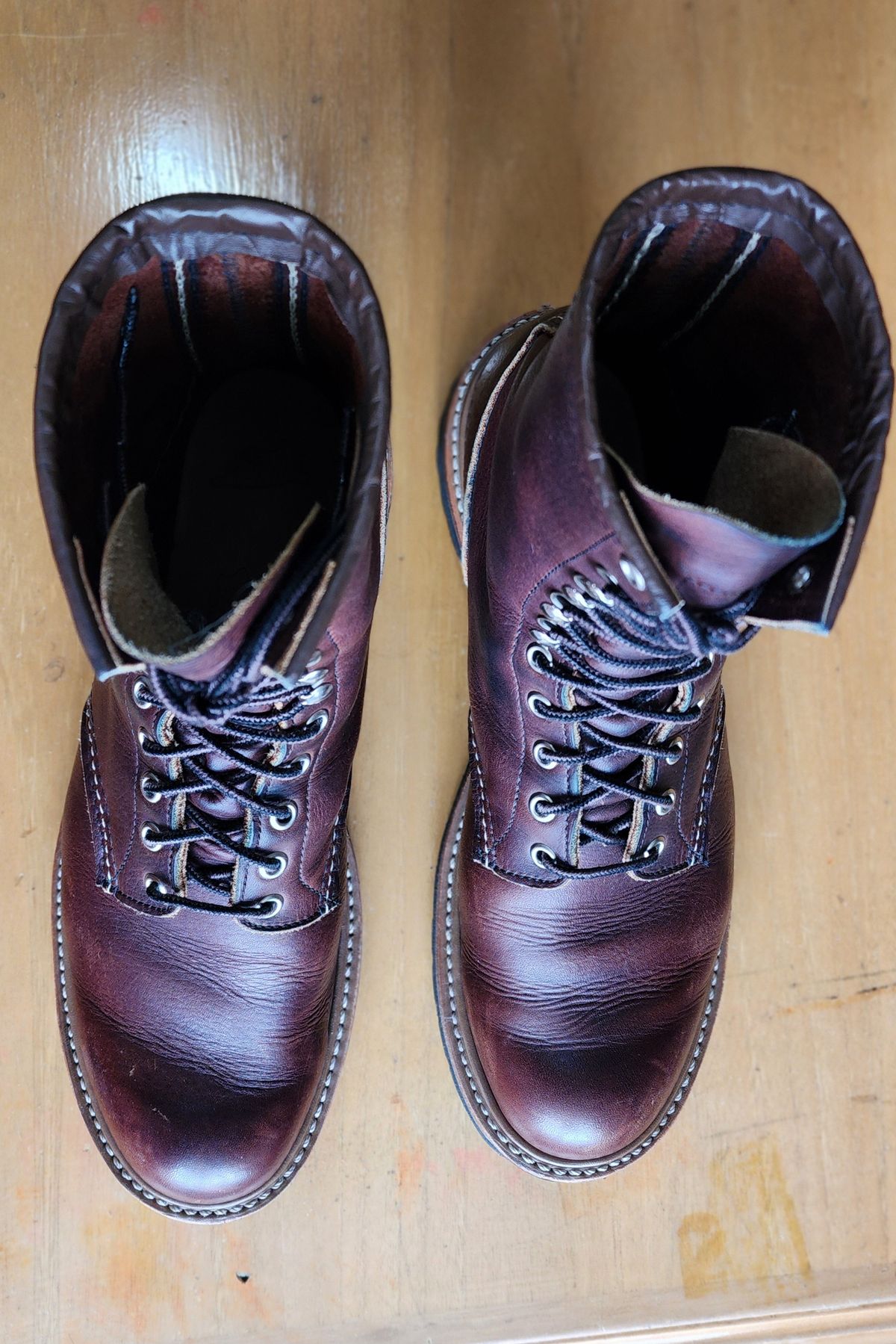 Photo by Littlewood555 on March 29, 2026 of the Red Wing 4585 120th Anniversary Logger Boot Briar Oil Slick in S.B. Foot Briar Oil Slick.