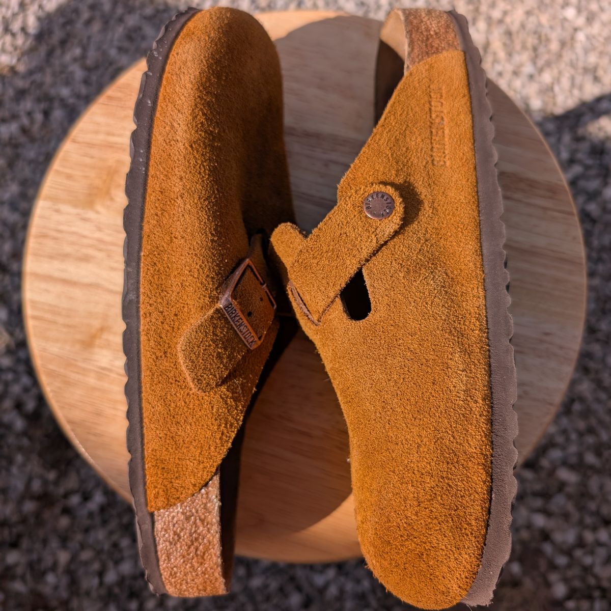 Photo by cross on March 1, 2025 of the Birkenstock Boston in Mink Suede.