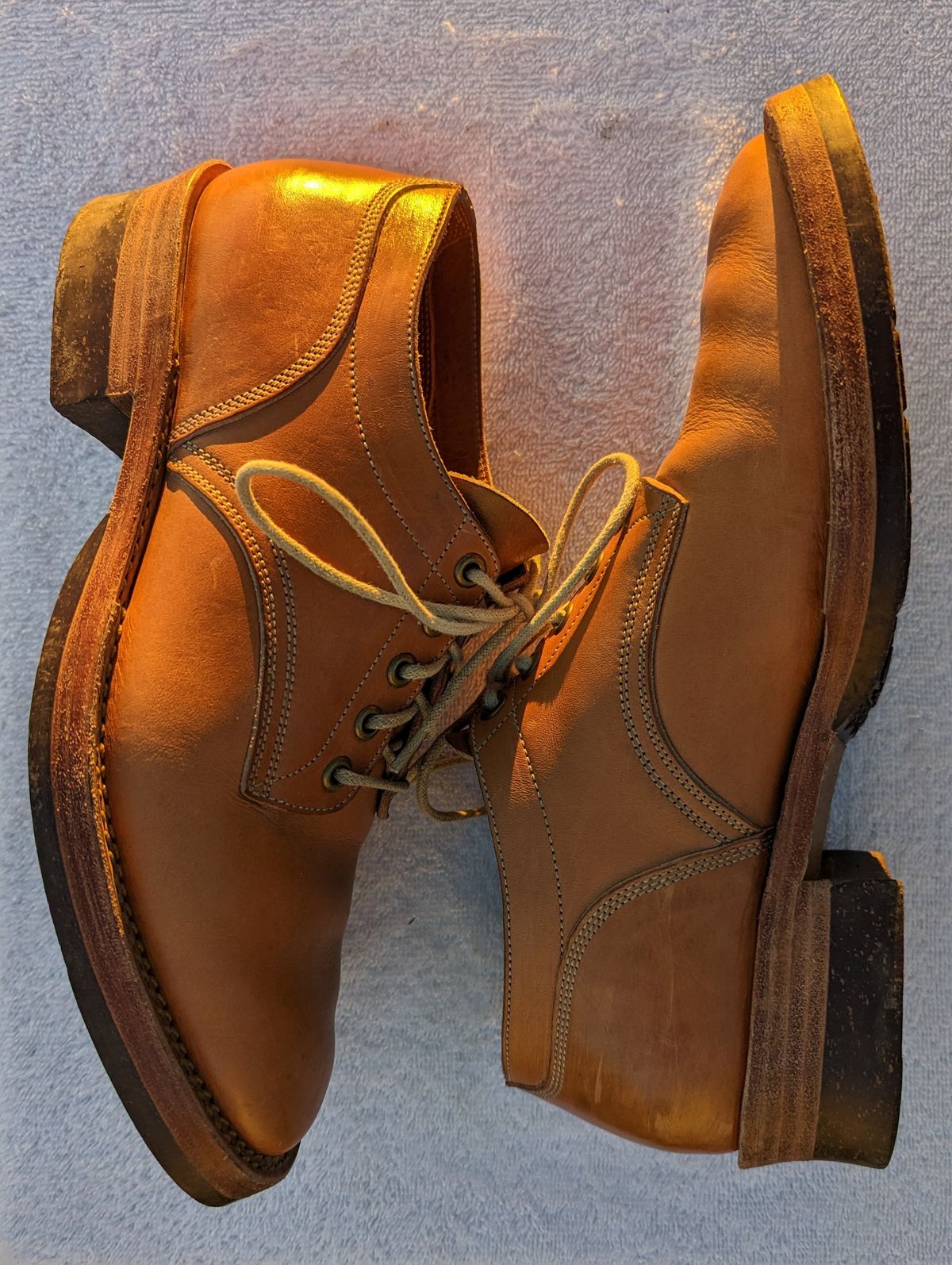 Photo by cross on February 3, 2023 of the Onderhoud LVL01 Derby Boot in Wickett & Craig Russet Traditional Harness.