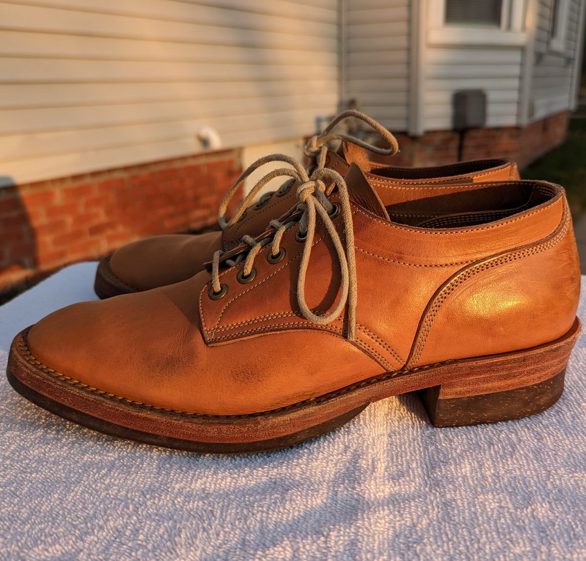 Photo by cross on March 5, 2023 of the Onderhoud LVL01 Derby Boot in Wickett & Craig Russet Traditional Harness.