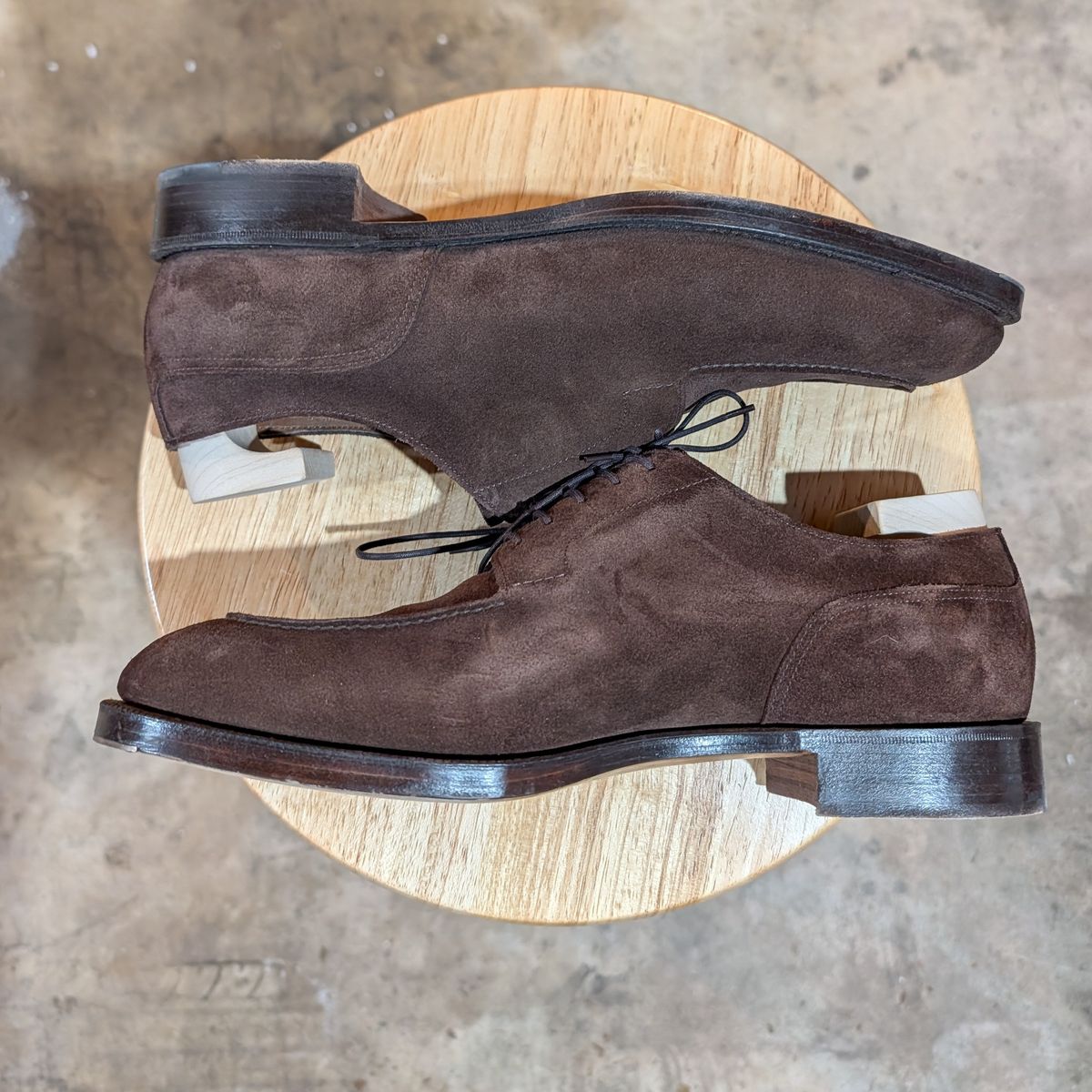 Photo by cross on January 6, 2026 of the Edward Green Dover in Mink Suede.