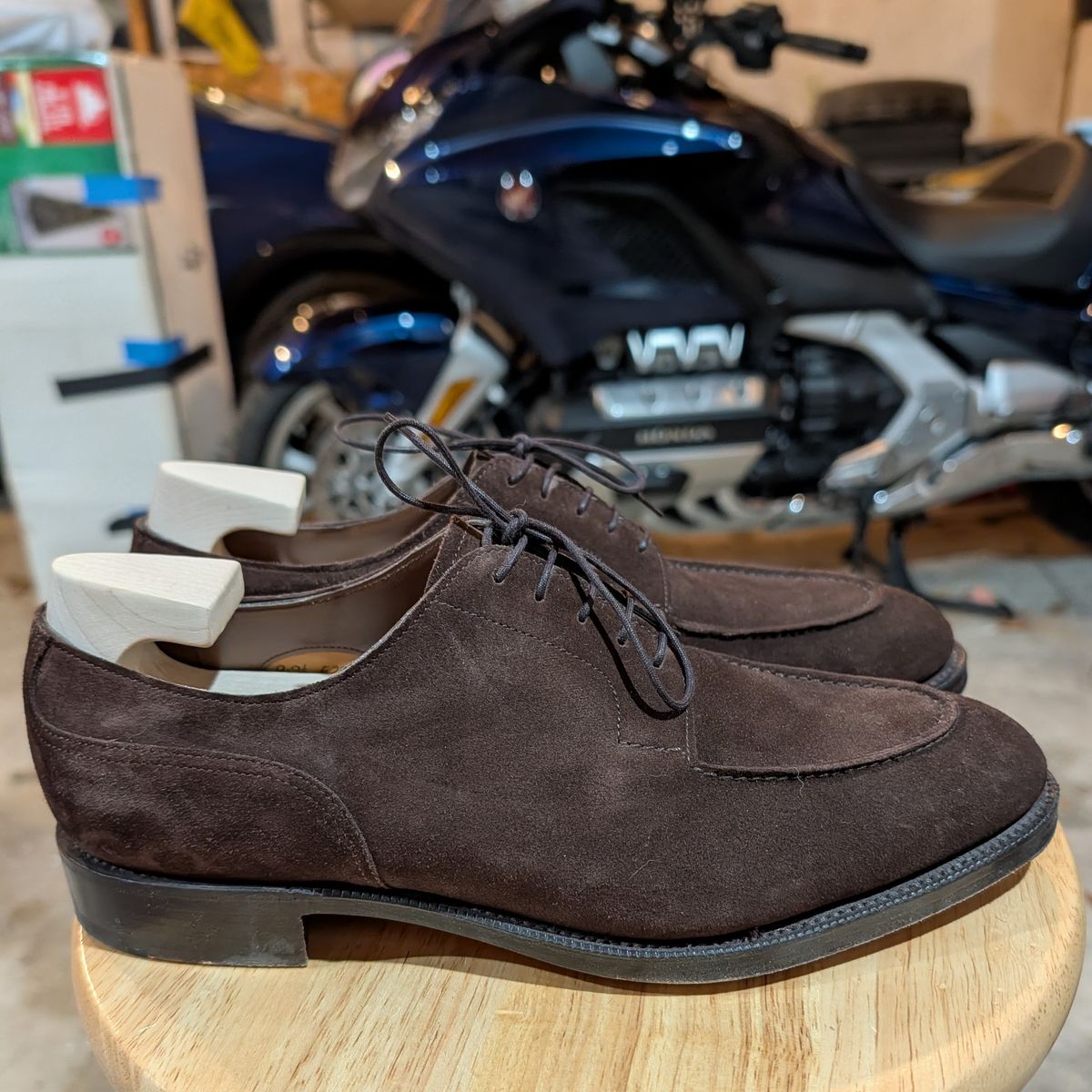 Photo by cross on January 6, 2026 of the Edward Green Dover in Mink Suede.