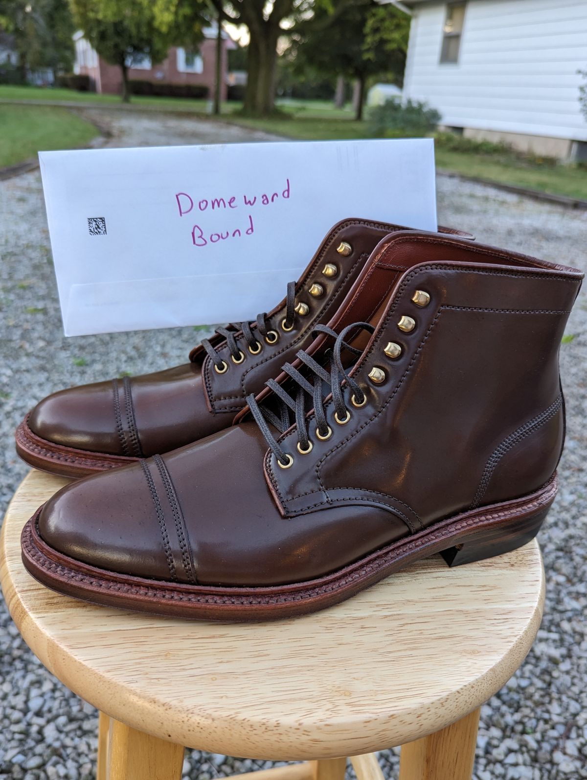 Photo by cross on October 5, 2023 of the Alden x Stitchdown Stitchup 3 in Horween Ravello Shell Cordovan.