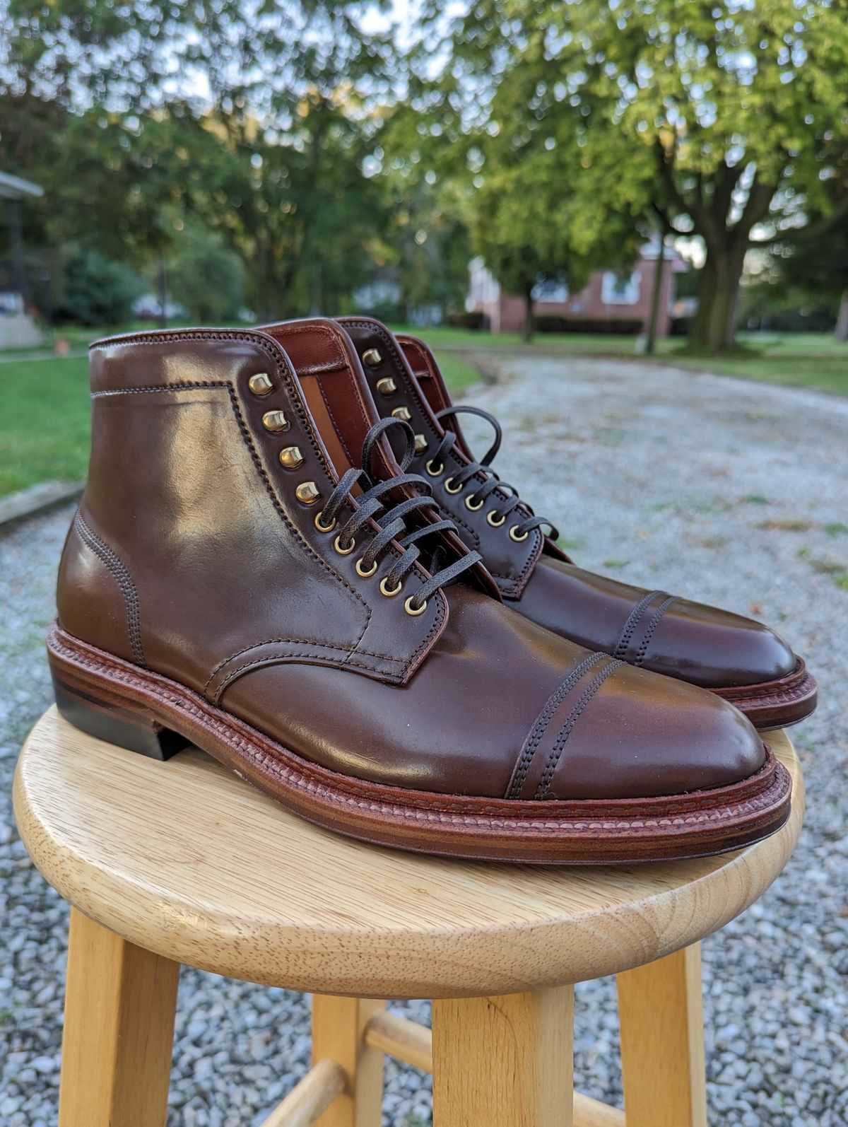 Photo by cross on November 6, 2023 of the Alden x Stitchdown Stitchup 3 in Horween Ravello Shell Cordovan.