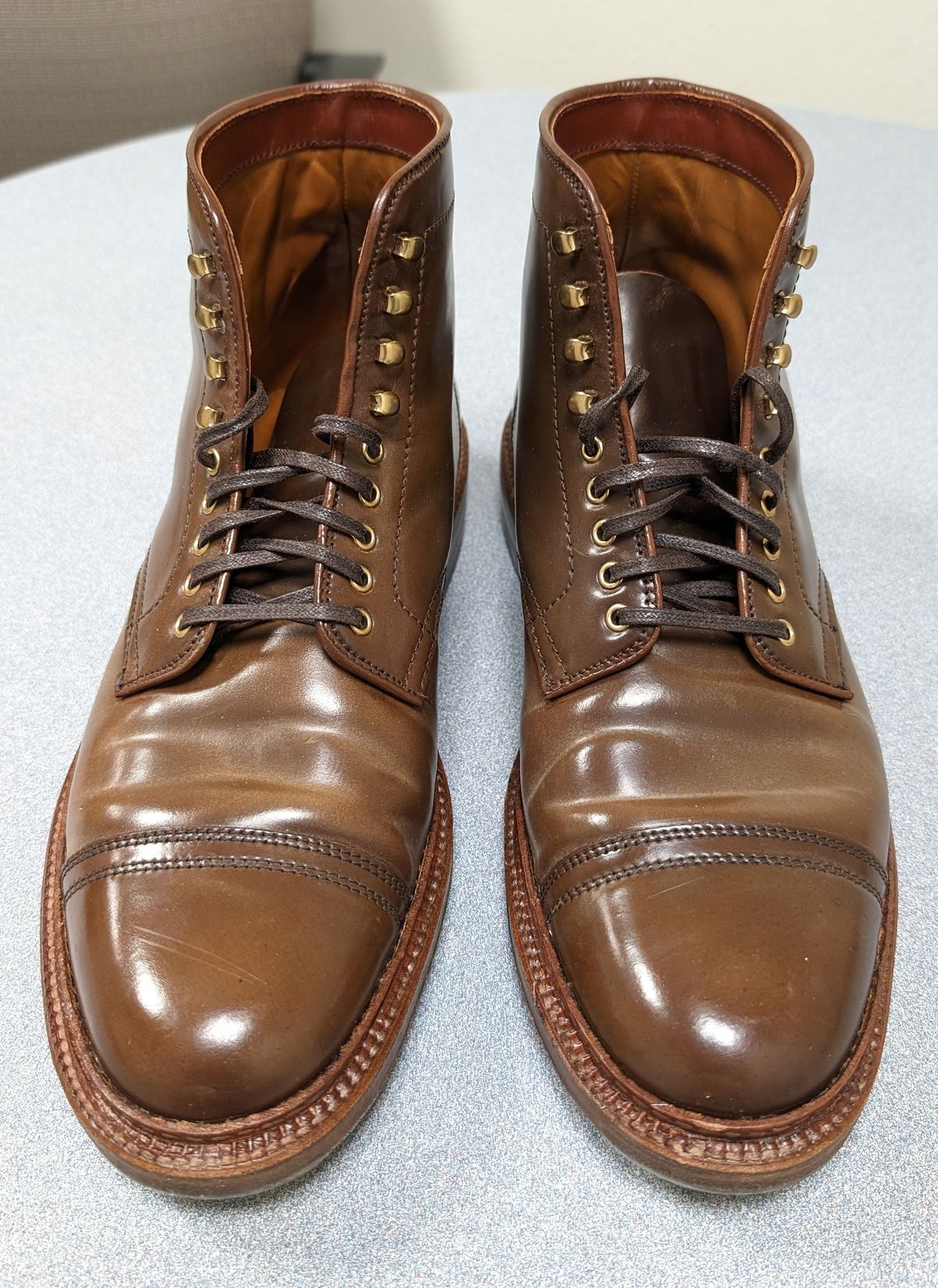 Photo by cross on December 5, 2023 of the Alden x Stitchdown Stitchup 3 in Horween Ravello Shell Cordovan.