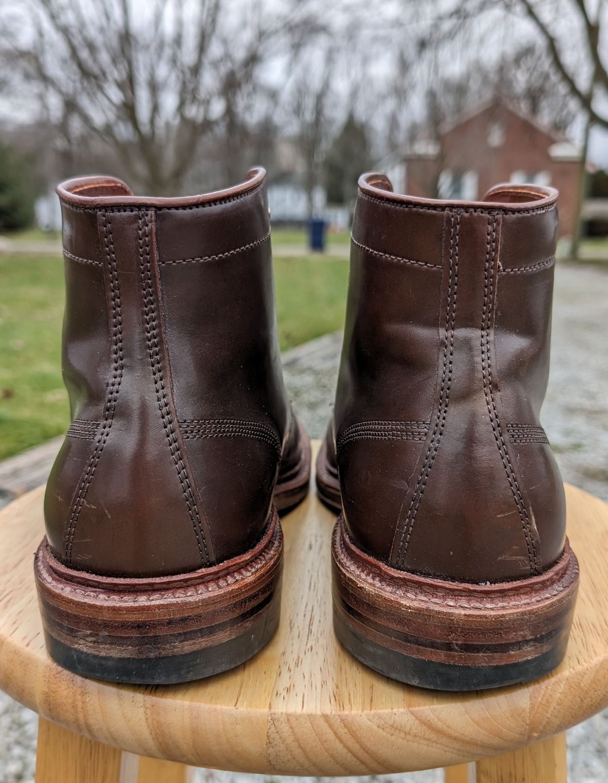 Photo by cross on January 2, 2024 of the Alden x Stitchdown Stitchup 3 in Horween Ravello Shell Cordovan.