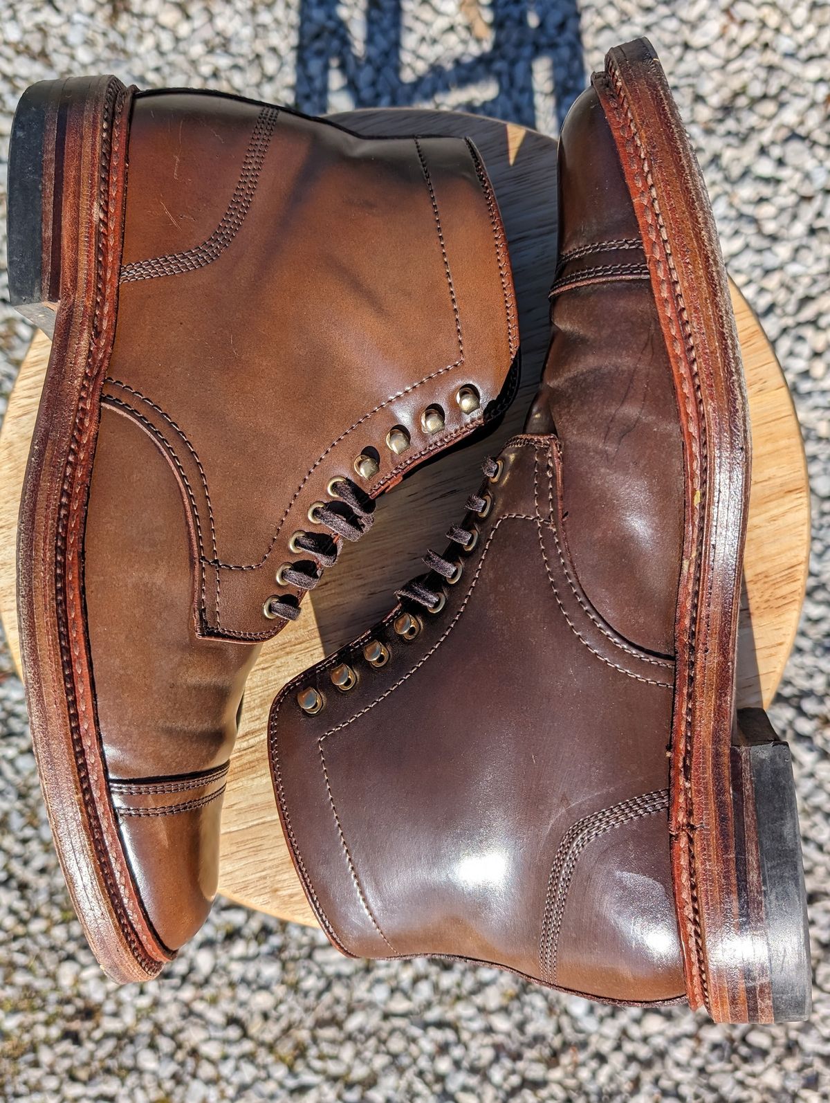 Photo by cross on February 4, 2024 of the Alden x Stitchdown Stitchup 3 in Horween Ravello Shell Cordovan.