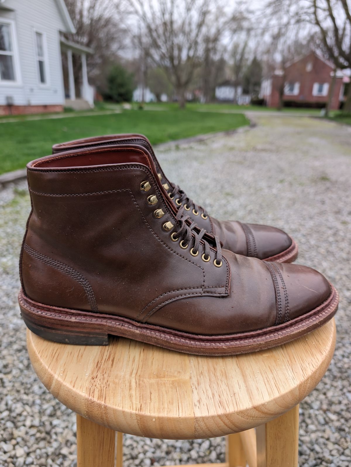 Photo by cross on April 4, 2024 of the Alden x Stitchdown Stitchup 3 in Horween Ravello Shell Cordovan.