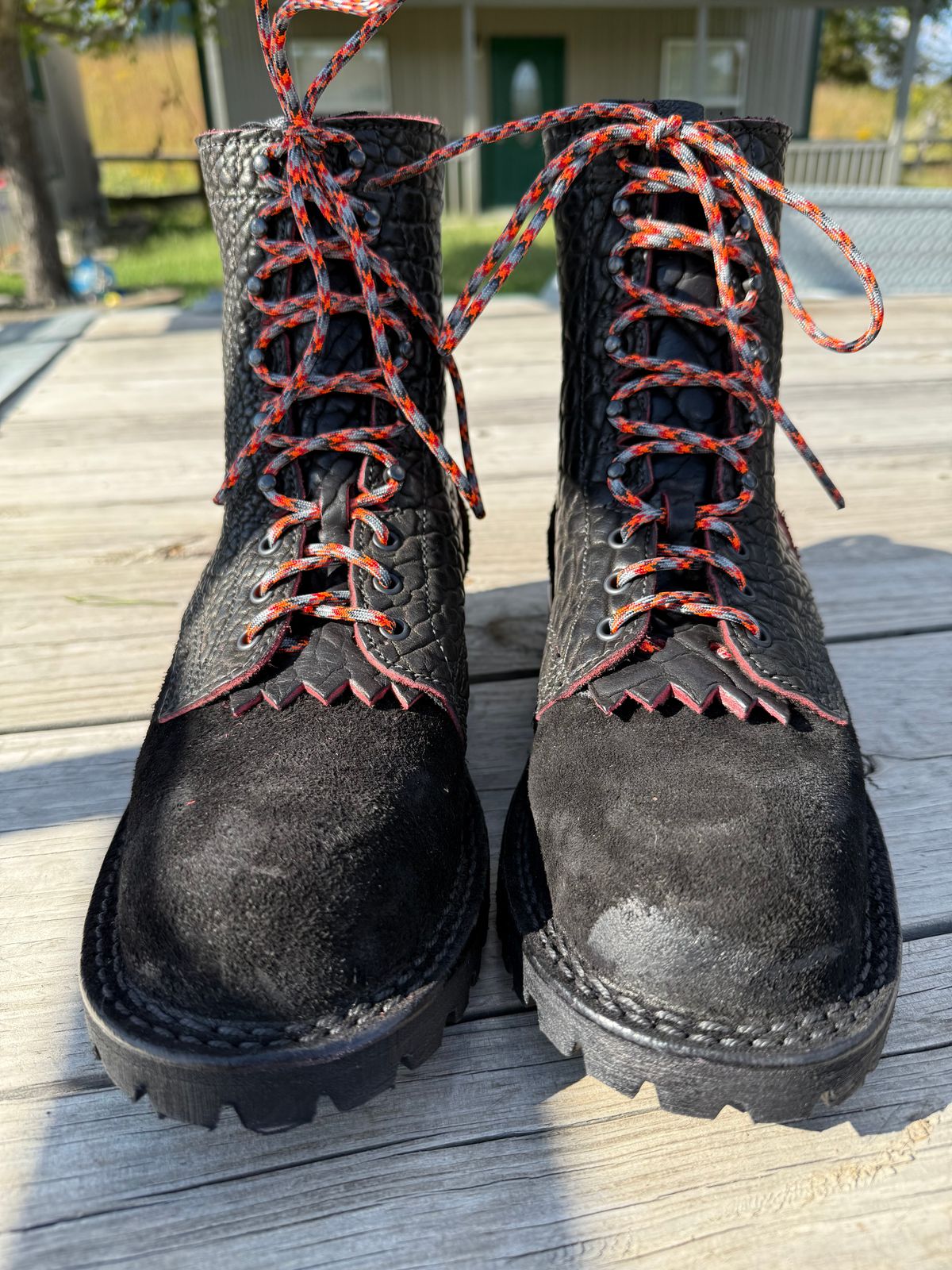 Photo by chadthebootguy on October 2, 2025 of the JK Boots O.T. in Bloodcore Bison.