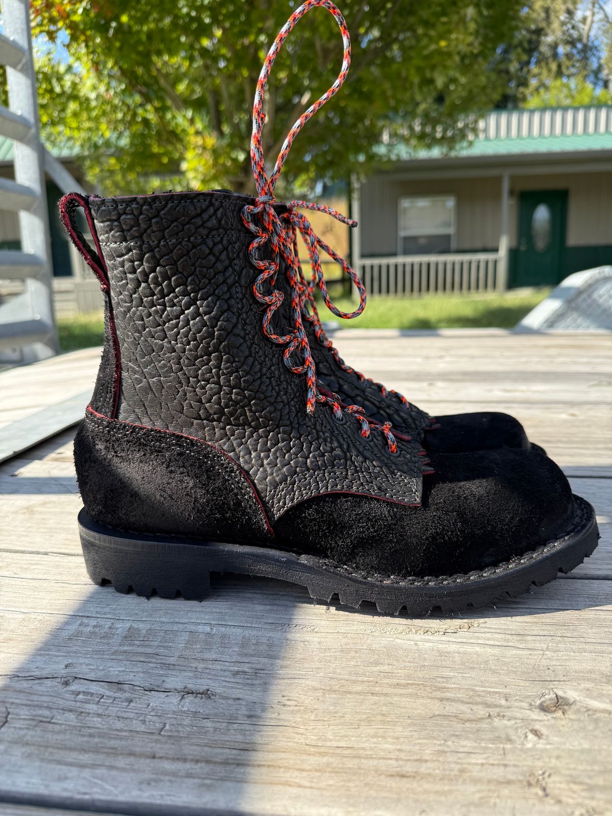 Photo by chadthebootguy on October 2, 2025 of the JK Boots O.T. in Bloodcore Bison.