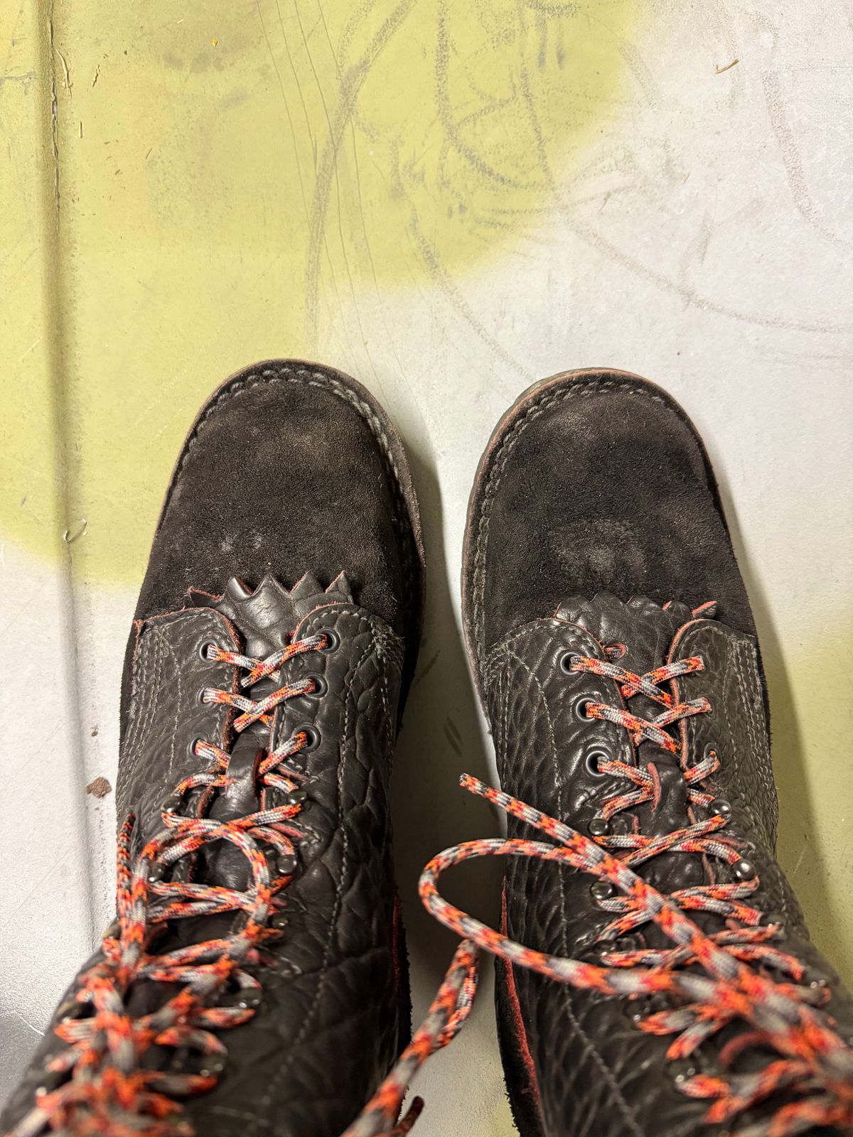 Photo by chadthebootguy on November 6, 2025 of the JK Boots O.T. in Bloodcore Bison.