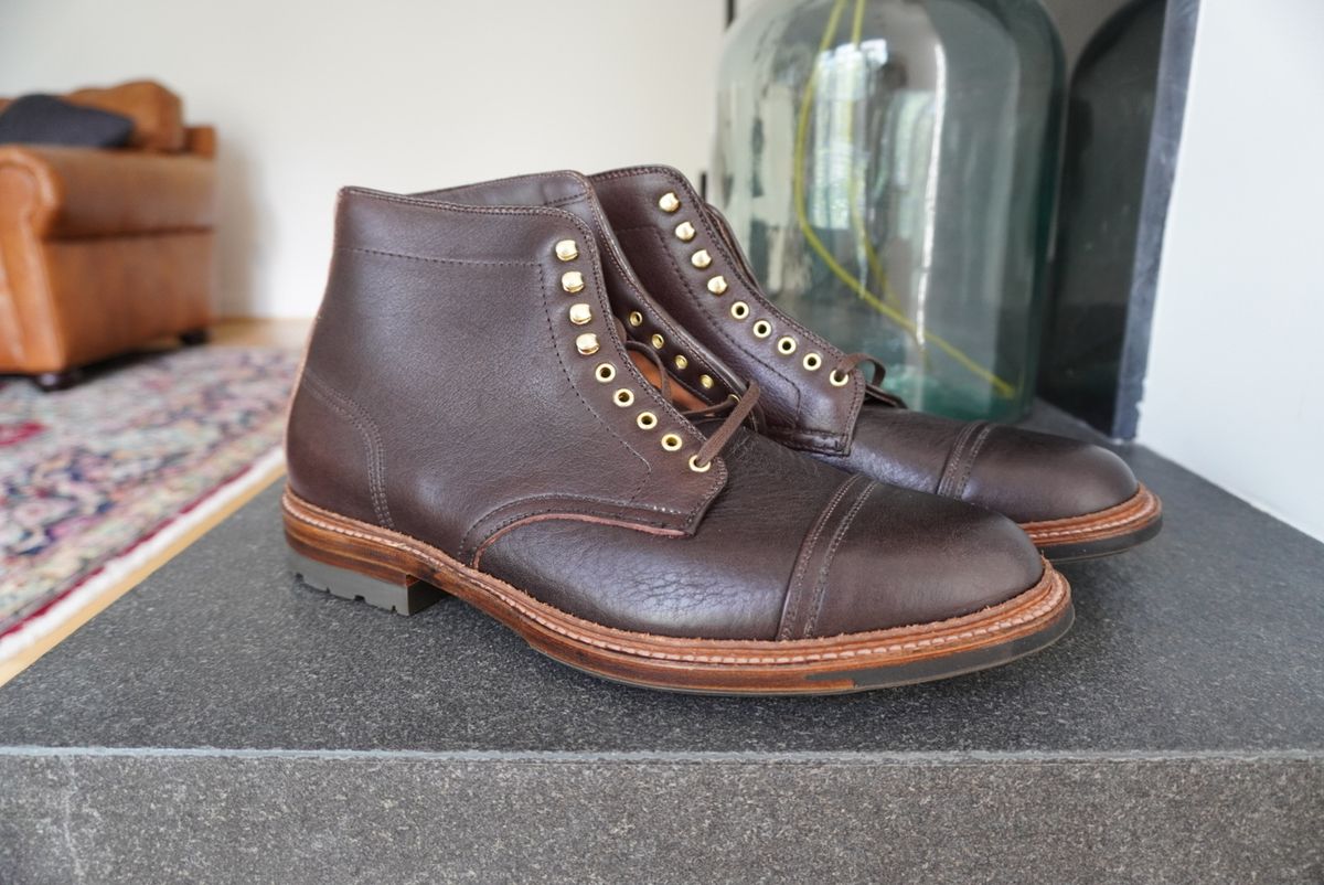 Photo by inthosejawnz on October 2, 2023 of the Alden x Stitchdown Stitchup 2.0 in Horween Arabica Lux Calfskin.