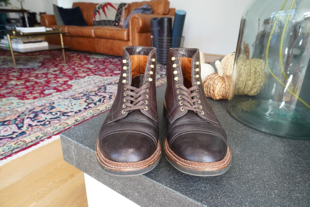 Photo by inthosejawnz on November 2, 2023 of the Alden x Stitchdown Stitchup 2.0 in Horween Arabica Lux Calfskin.
