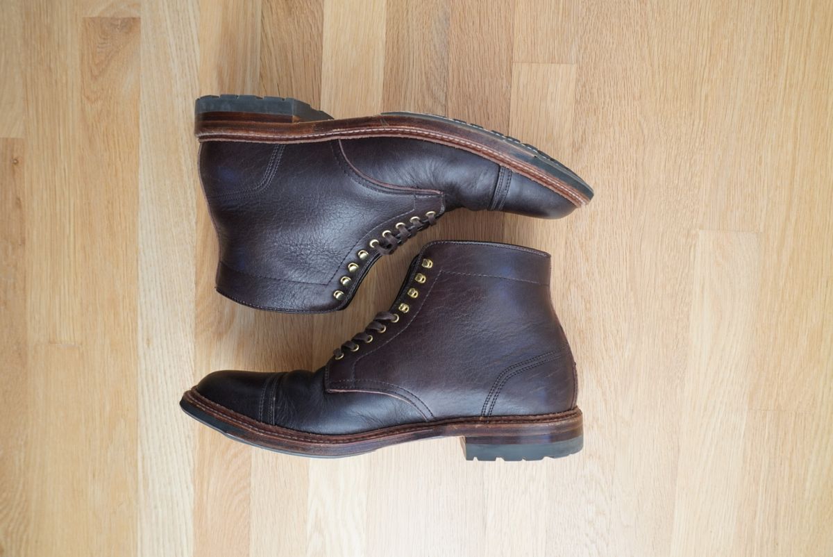 Photo by inthosejawnz on November 2, 2023 of the Alden x Stitchdown Stitchup 2.0 in Horween Arabica Lux Calfskin.