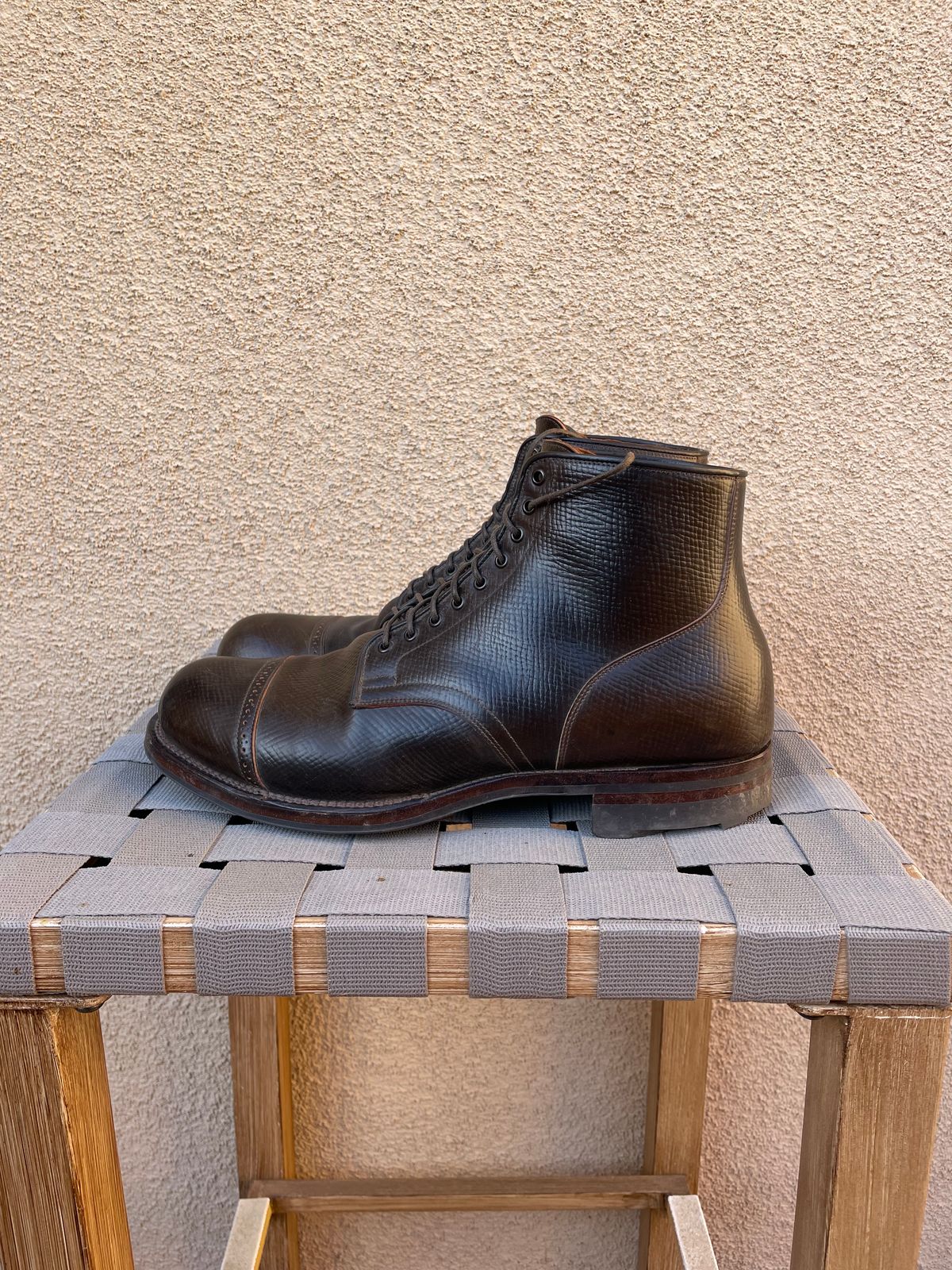 Photo by inthosejawnz on January 5, 2025 of the Viberg Service Boot BCT in Horween Cognac Shell Boxboard.