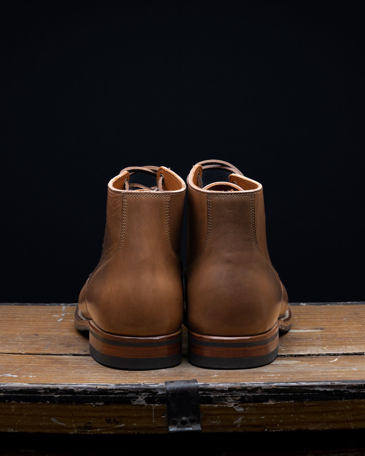 Photo by inthosejawnz on October 3, 2022 of the Viberg Service Boot BCT in Horween Bourbon Horsebutt.