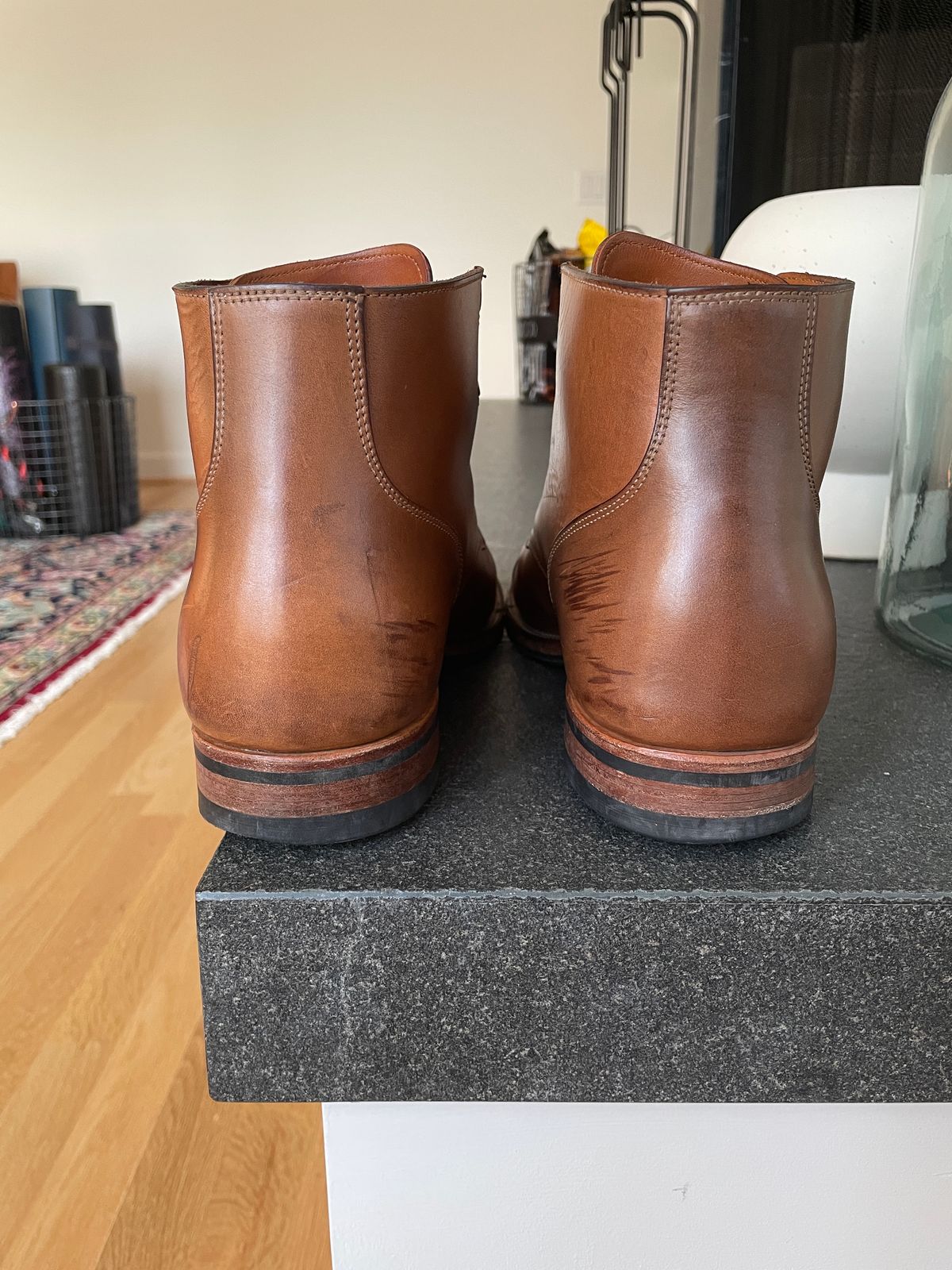 Photo by inthosejawnz on February 6, 2023 of the Viberg Service Boot BCT in Horween Bourbon Horsebutt.