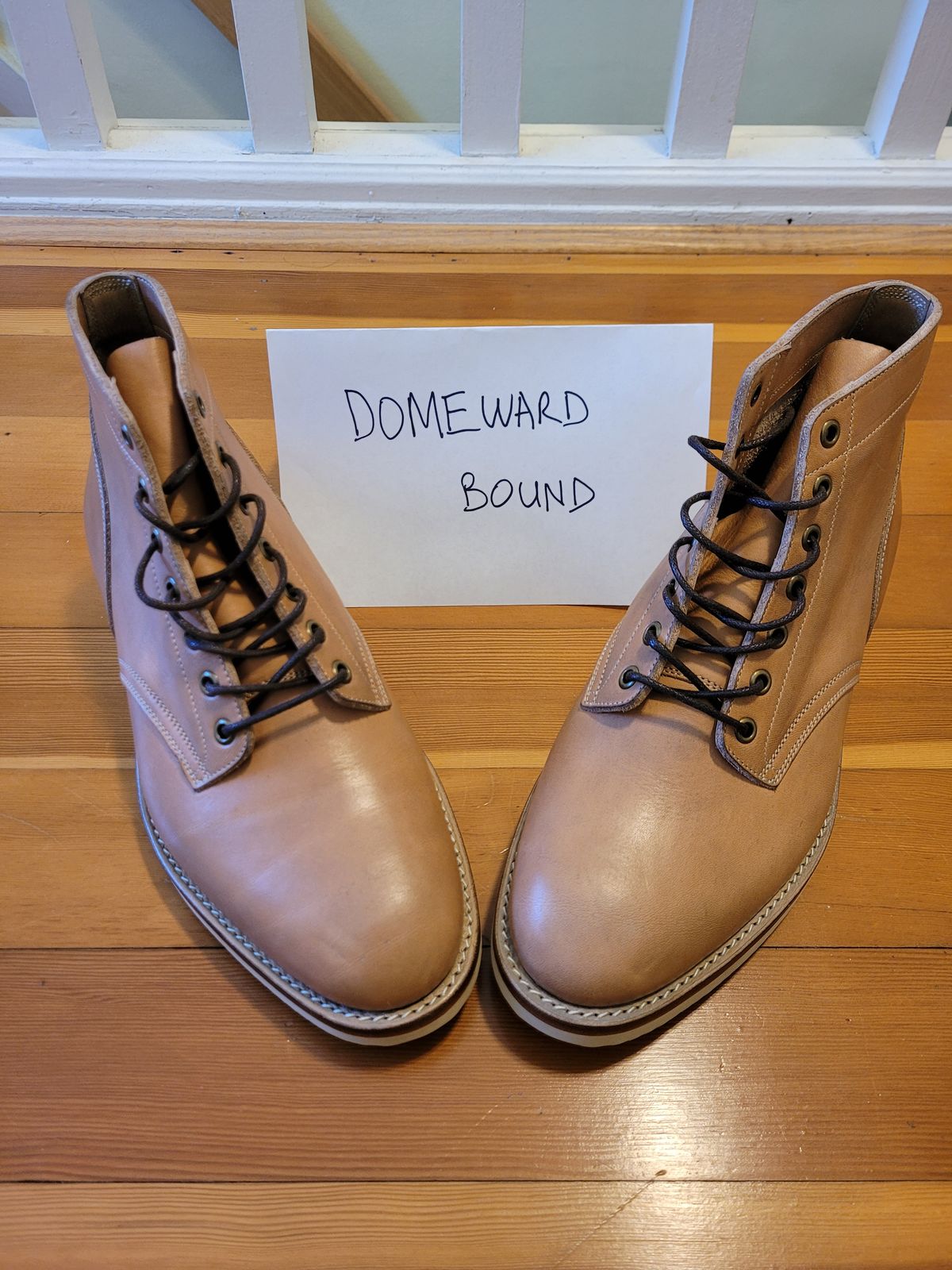 Photo by MyNameisJeff on October 1, 2023 of the Onderhoud SVC01 Boondocker in Horween Natural Essex.