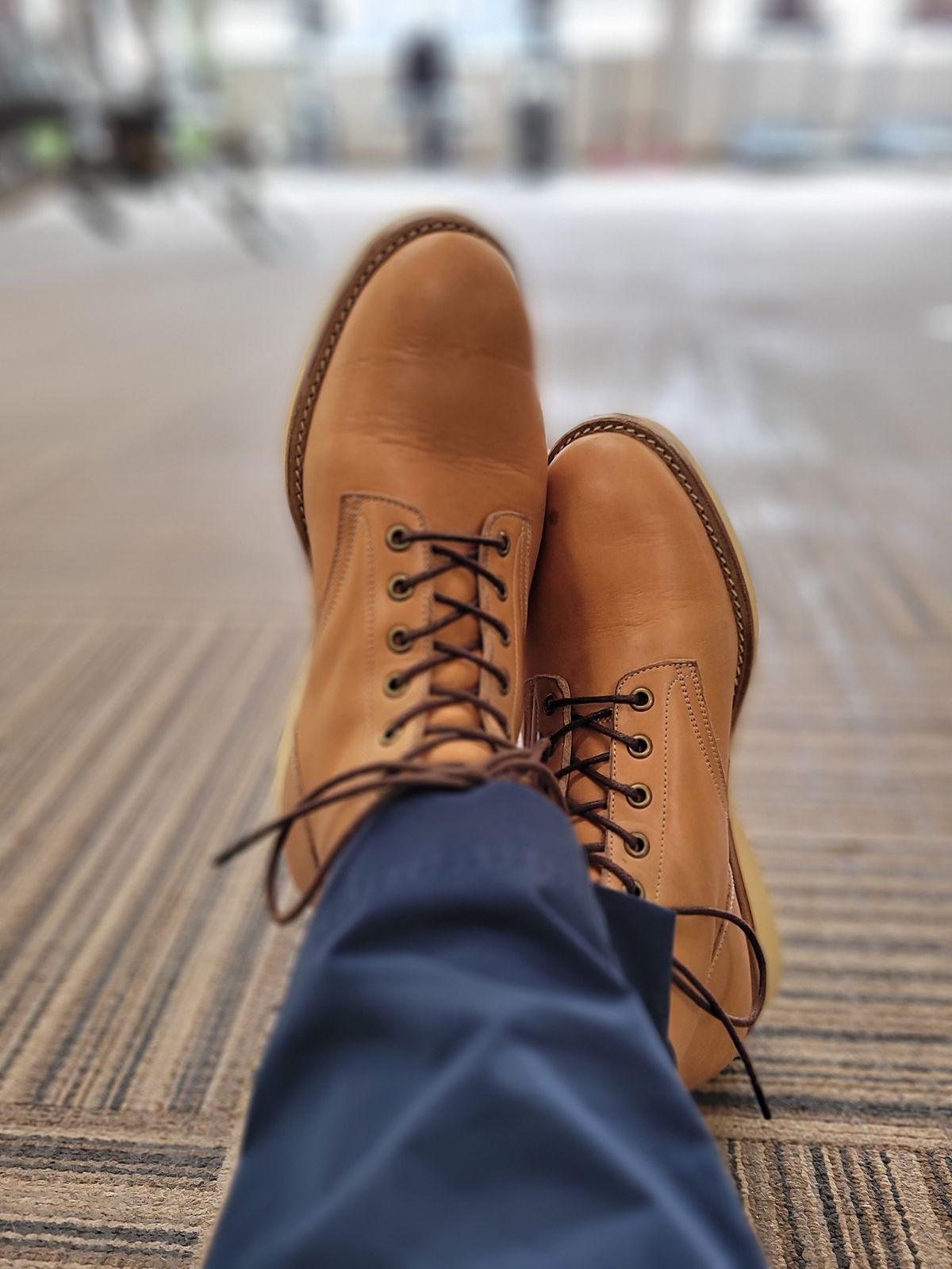 Photo by MyNameisJeff on November 3, 2023 of the Onderhoud SVC01 Boondocker in Horween Natural Essex.